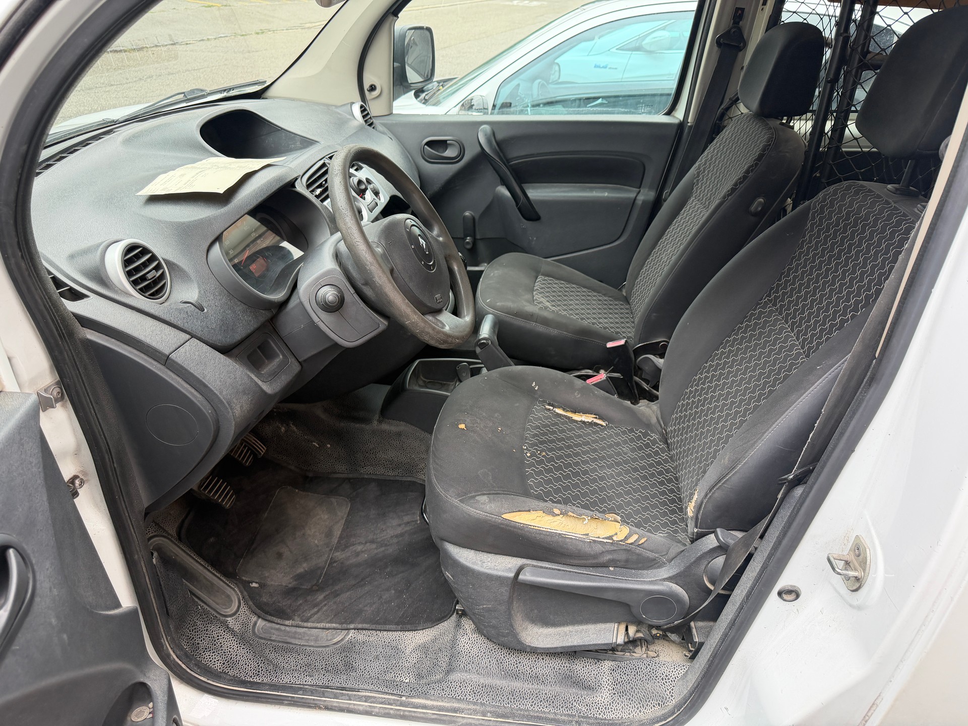 RENAULT Kangoo 1.6 105-image-4