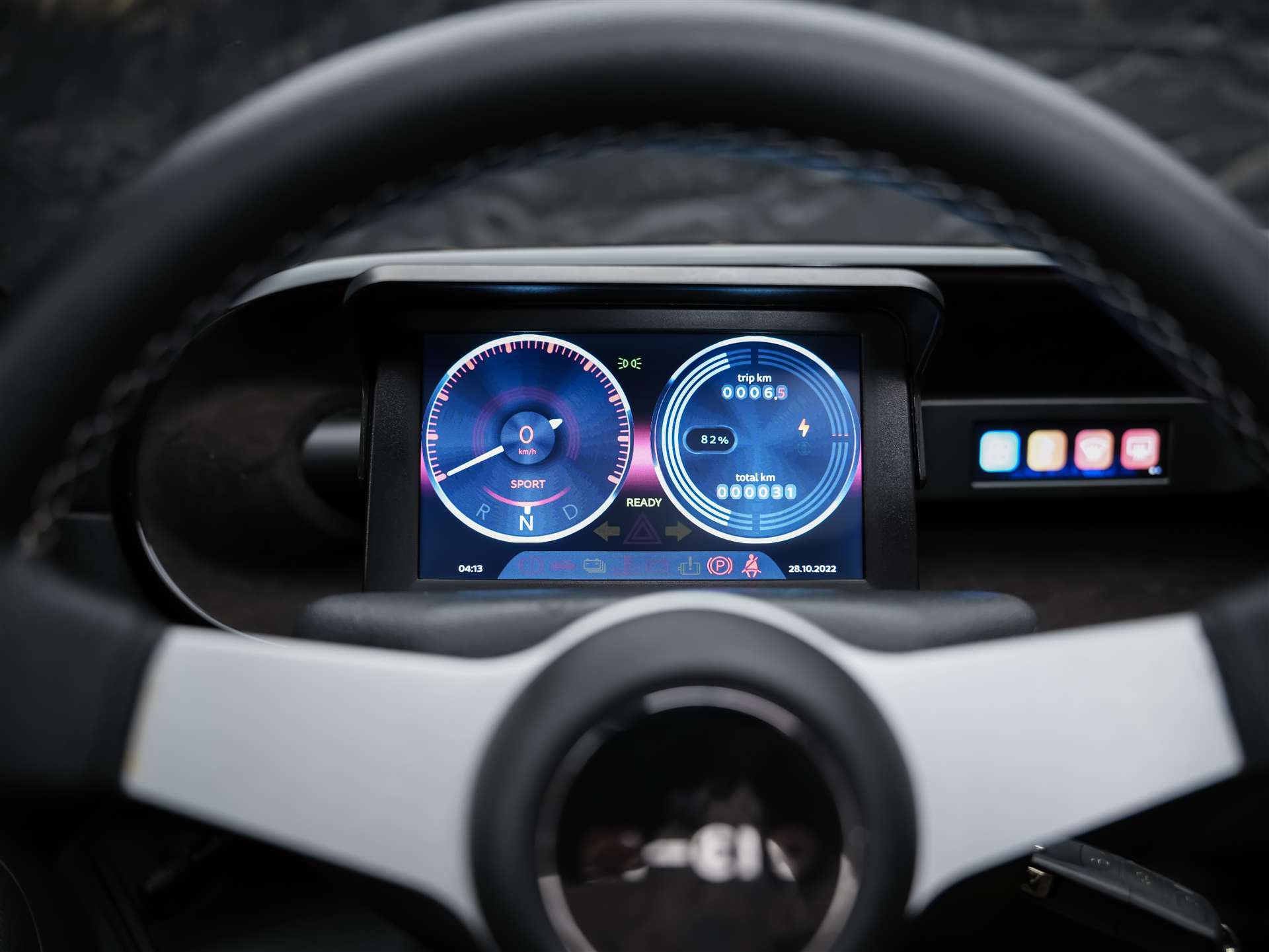 MICRO Microlino Competizione 10.5 kWh Medium Range *SOFORT Verfügbar*Werksgarantie*London Grün Matt*-image-17