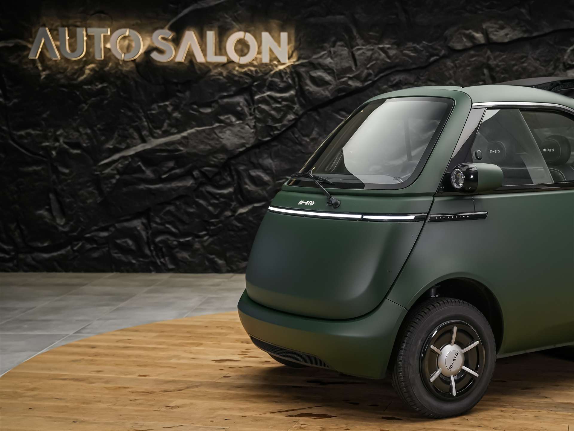 MICRO Microlino Competizione 10.5 kWh Medium Range *SOFORT Verfügbar*Werksgarantie*London Grün Matt*-image-10