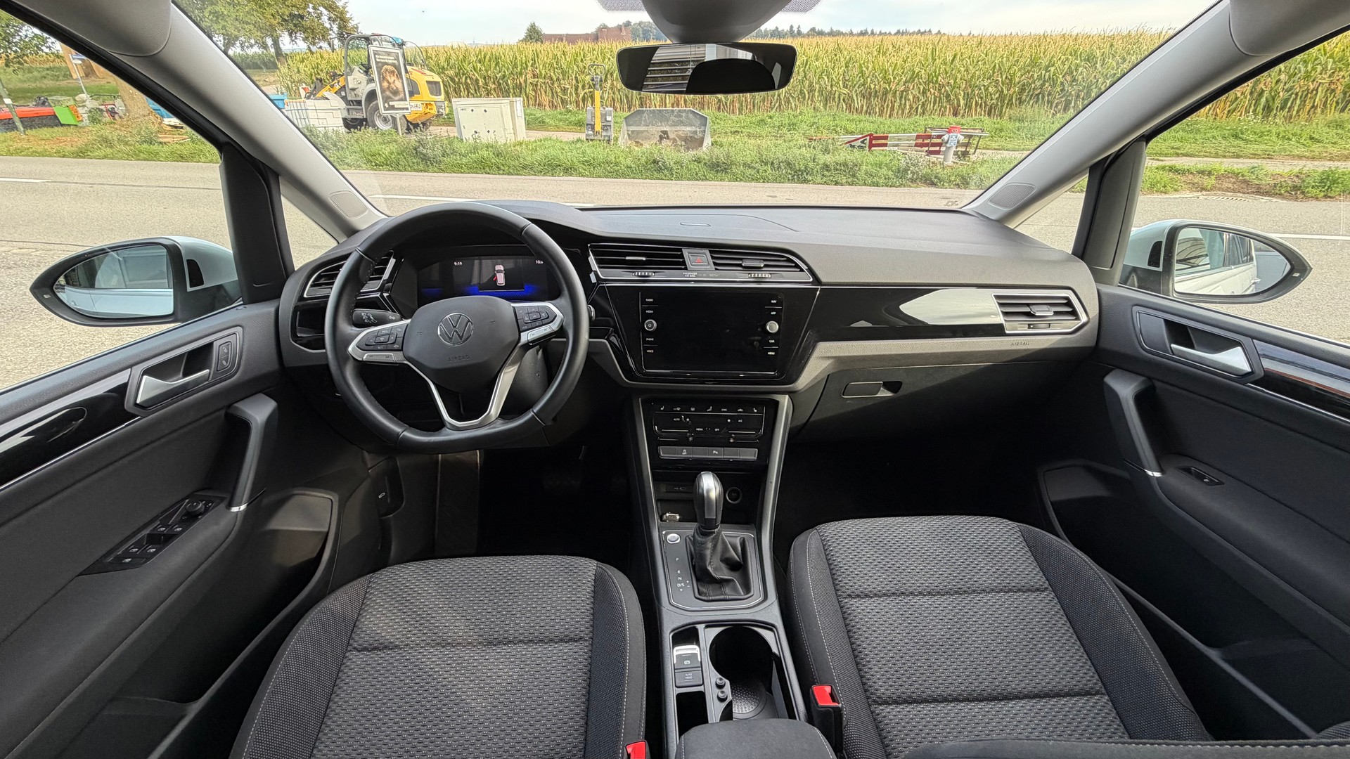 VW Touran 2.0 TDI BlueMotion Technology Comfortline DSG-image-8