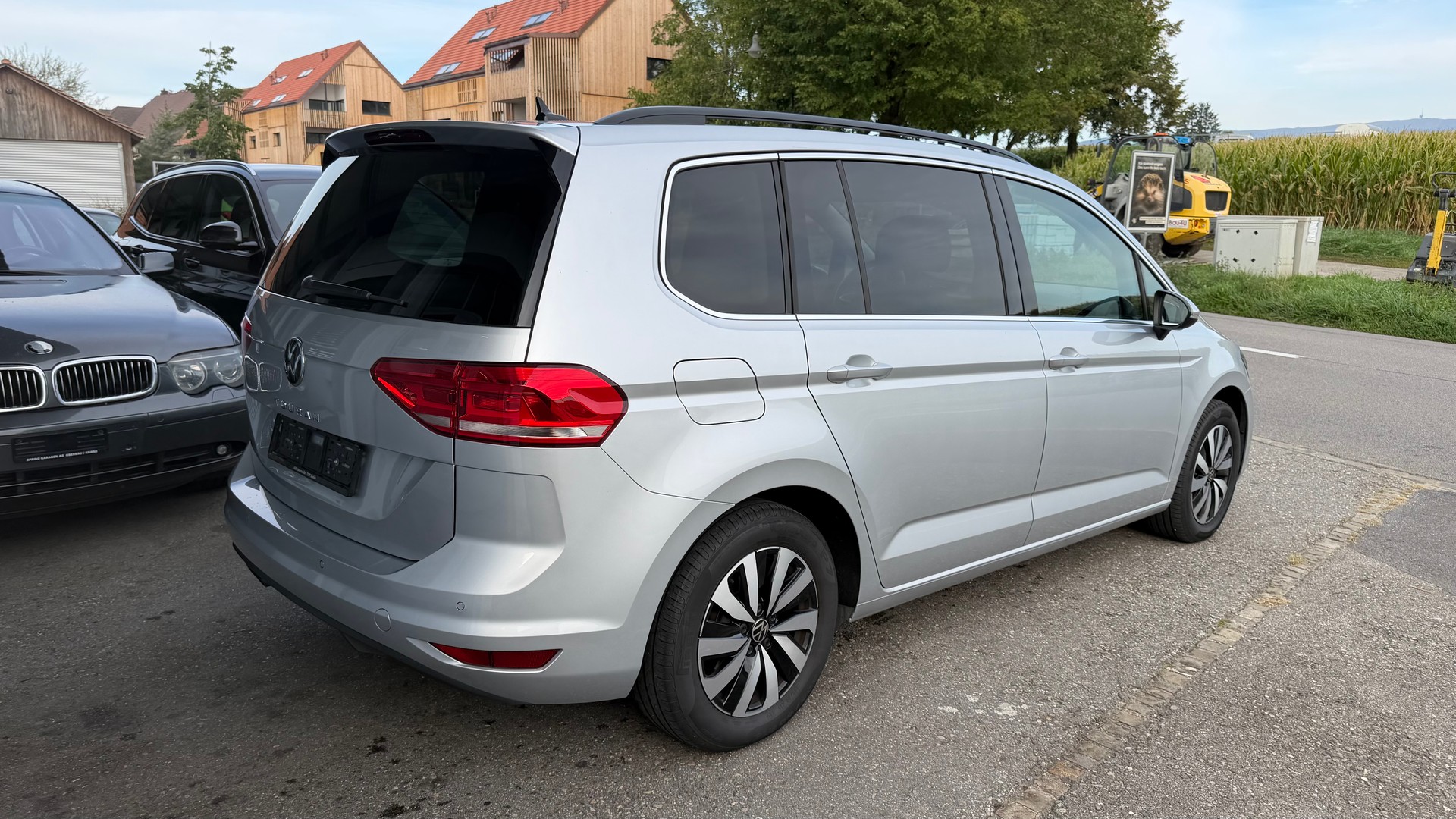 VW Touran 2.0 TDI BlueMotion Technology Comfortline DSG-image-4