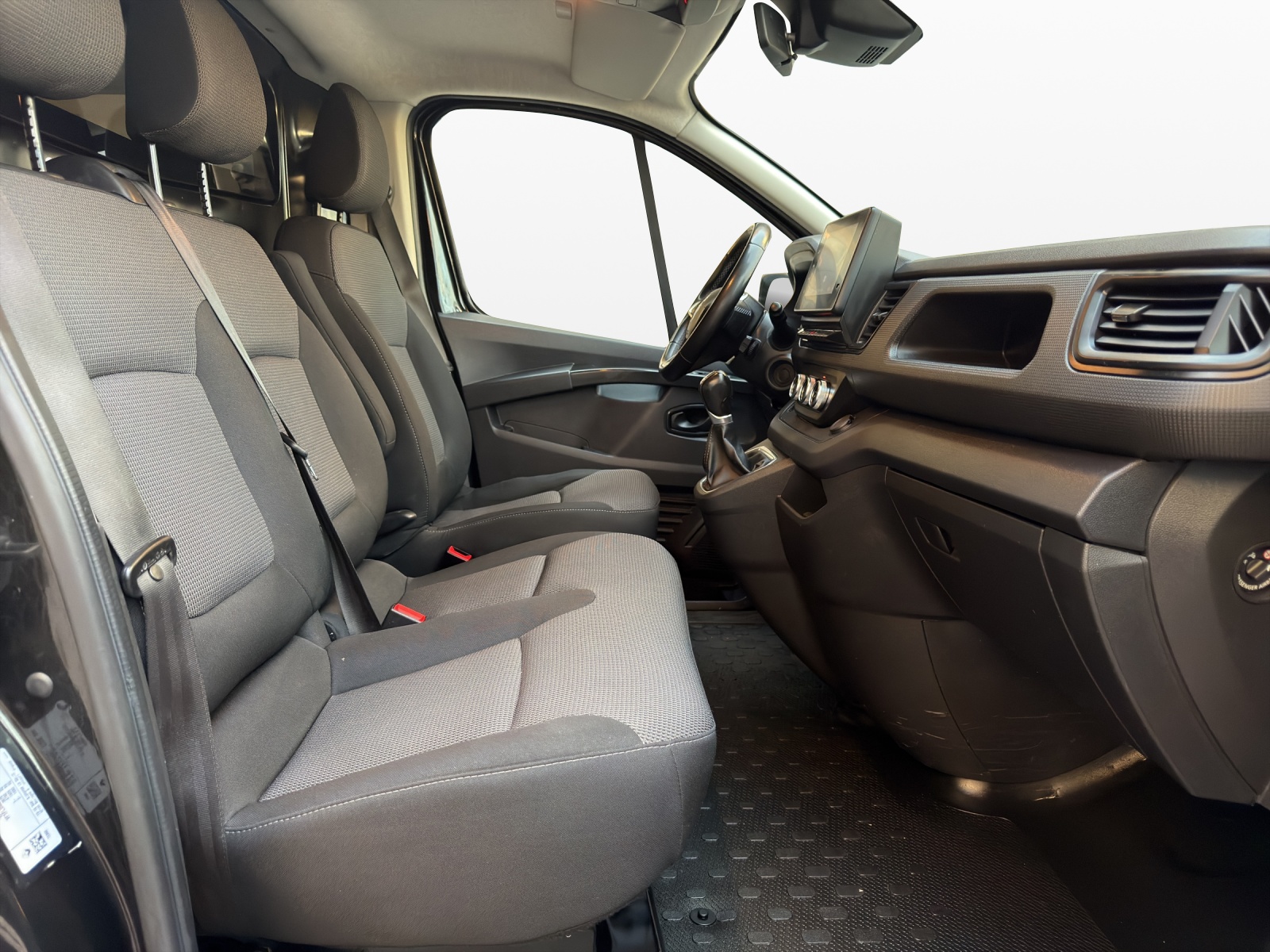 RENAULT Trafic 2.0 Blue dCi 170 Advance L2H1 EDC EN-image-12
