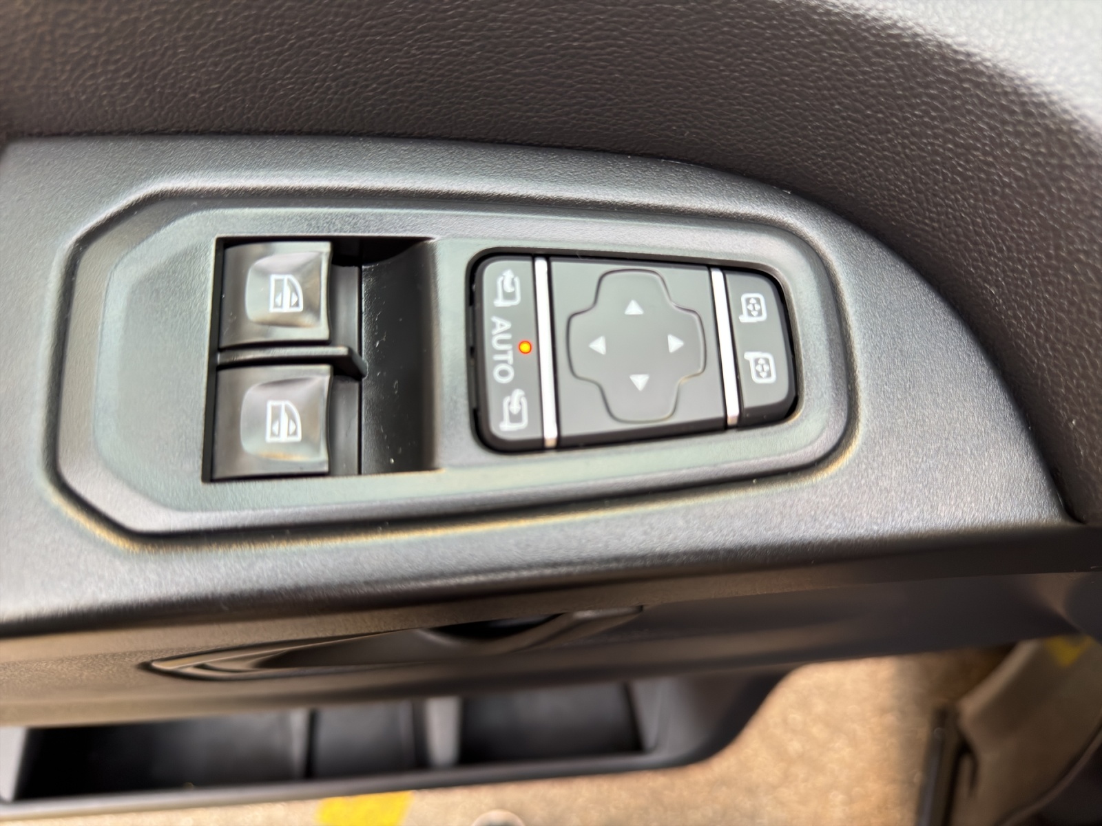 RENAULT Trafic 2.0 Blue dCi 170 Advance L2H1 EDC EN-image-7