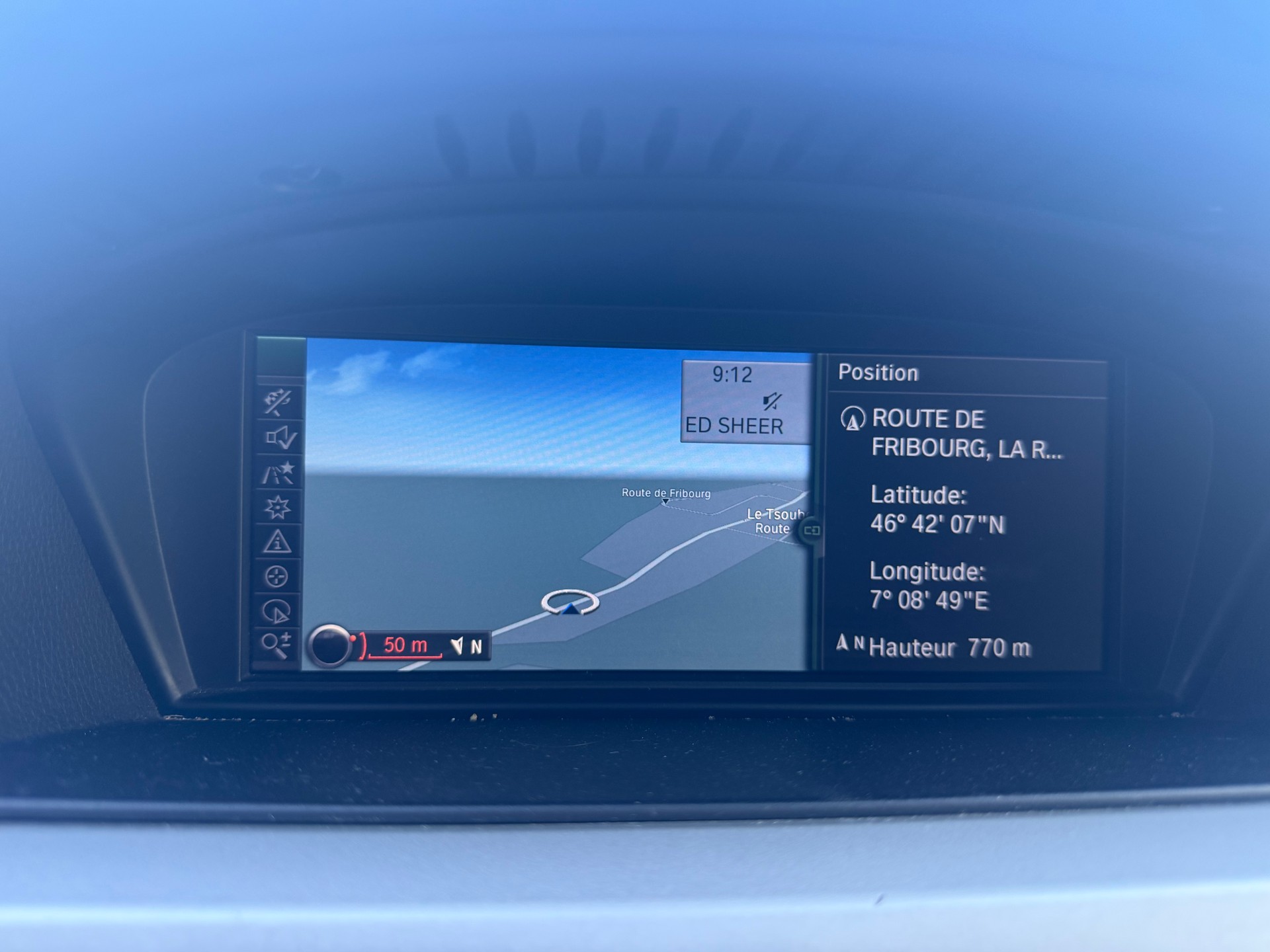 BMW 320d xDrive Touring Dynamic Edition Steptronic-image-11