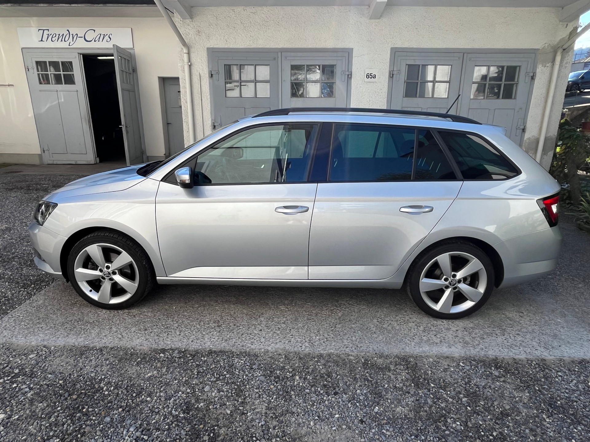 SKODA Fabia 1.2 TSI Style-image-2