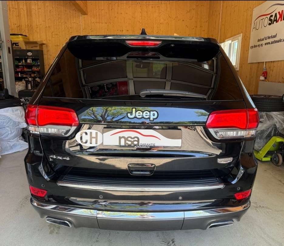 JEEP Grand Cherokee 3.0 CRD Summit Automatic-image-4