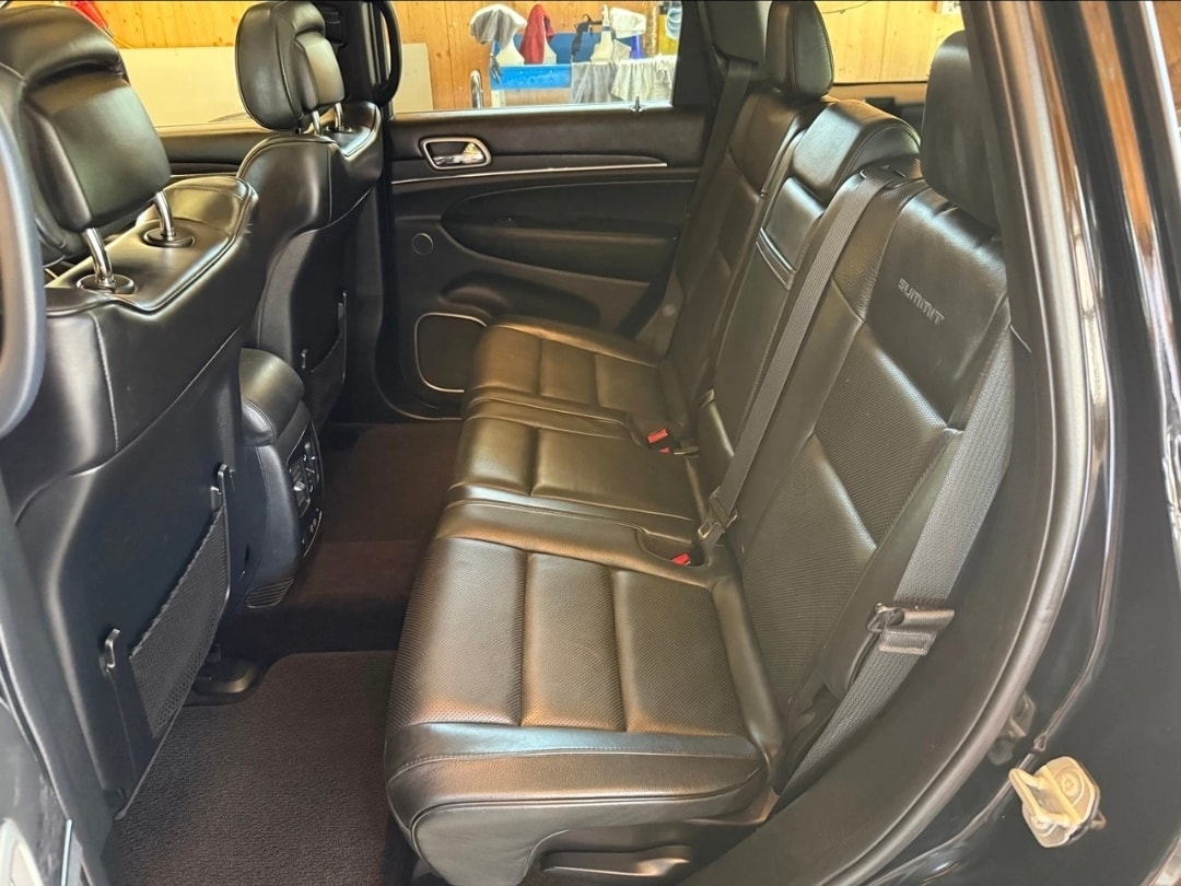JEEP Grand Cherokee 3.0 CRD Summit Automatic-image-7