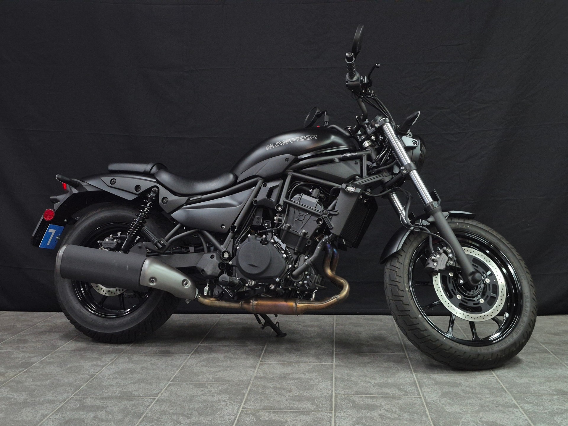 KAWASAKI Eliminator 500-showroom-element-2