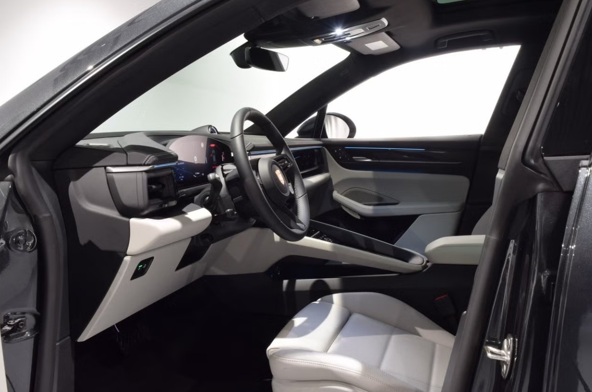 PORSCHE Macan 4 100kWh-image-3