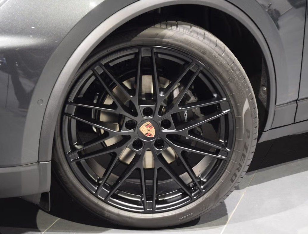 PORSCHE Macan 4 100kWh-image-16