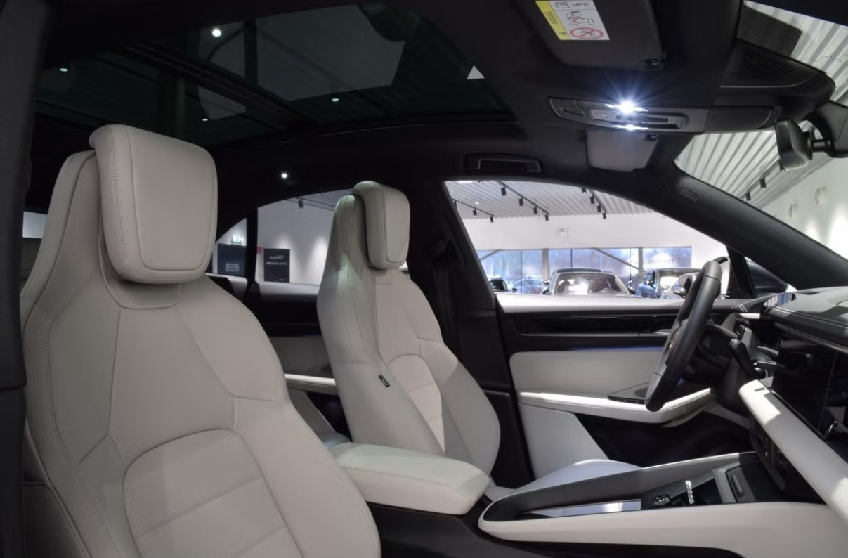 PORSCHE Macan 4 100kWh-image-14