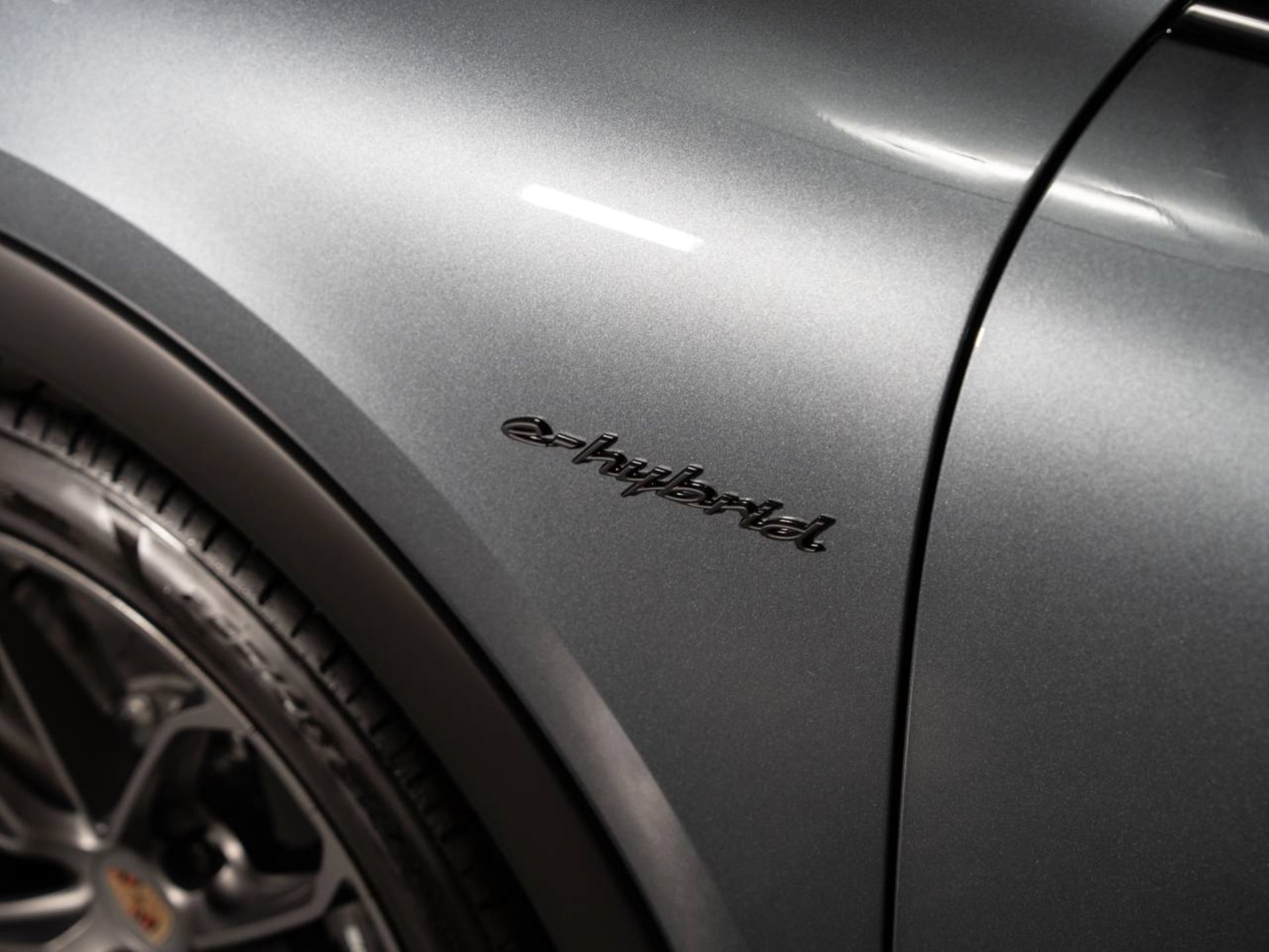 PORSCHE Cayenne Turbo E-Hybrid Coupé avec Paquet-GT-image-30