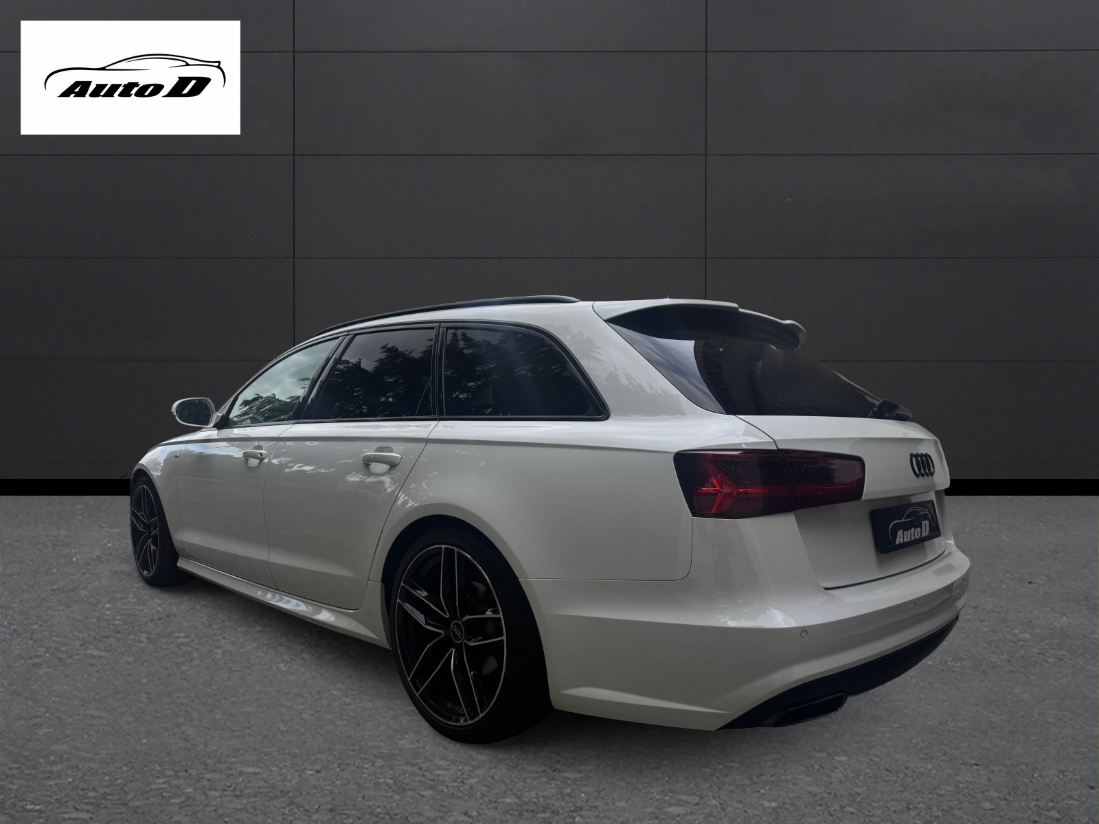AUDI A6 Avant 2.0 TDI S-tronic S-Line-image-5