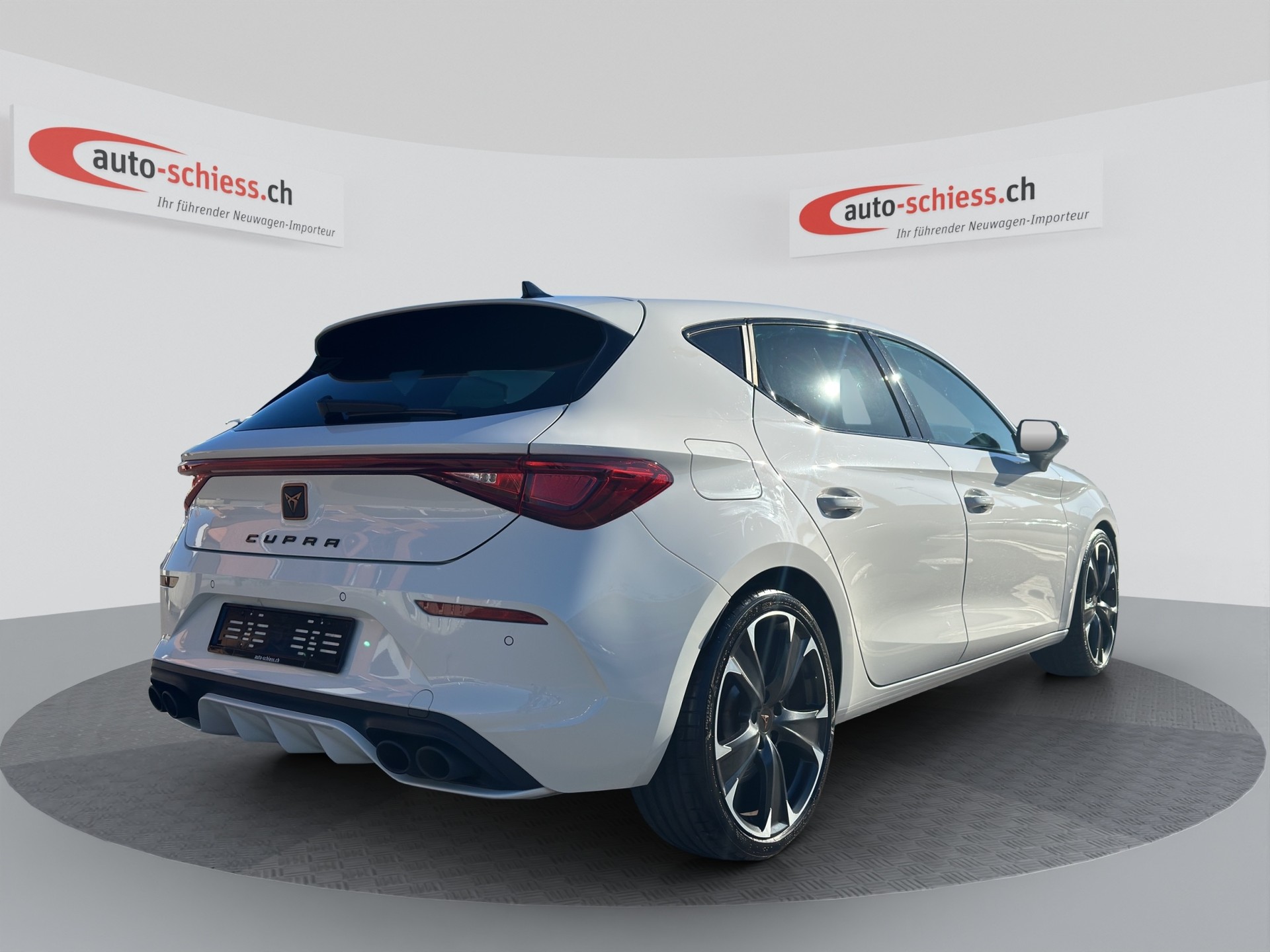 CUPRA LEON VZ 2.0 TSI DSG-image-4