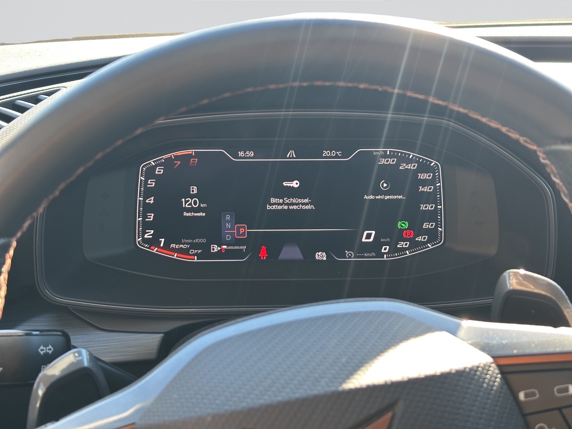 CUPRA LEON VZ 2.0 TSI DSG-image-10