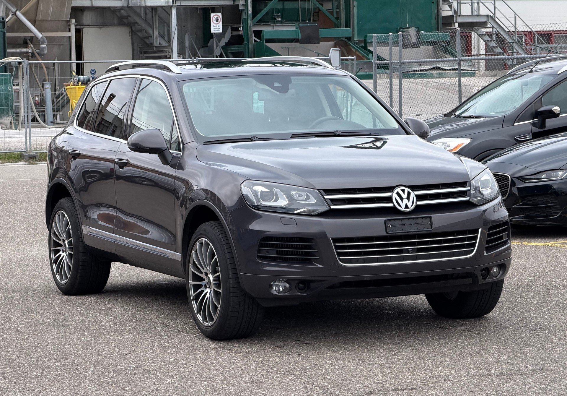 VW Touareg 3.0 TDI BlueMotion Technology Tiptronic-image-1