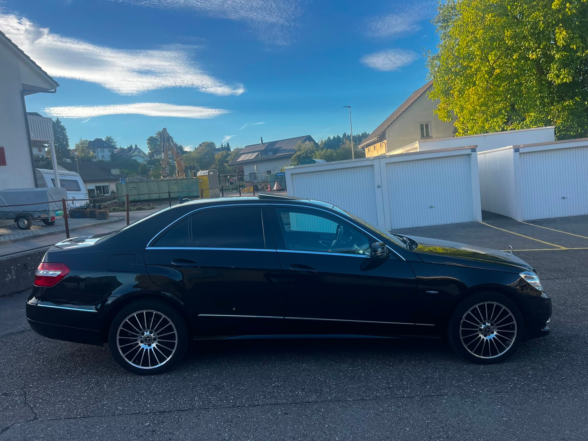 MERCEDES-BENZ E 250 CDI BlueEff. Avantgarde 4Matic 7G-Tronic-image-4