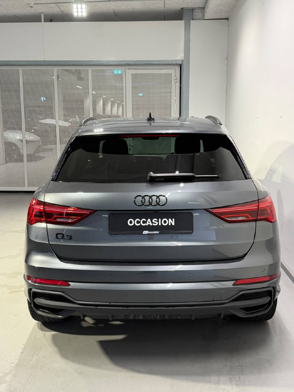 AUDI Q3 1.5 35 TFSI S line S-Tronic-image-4