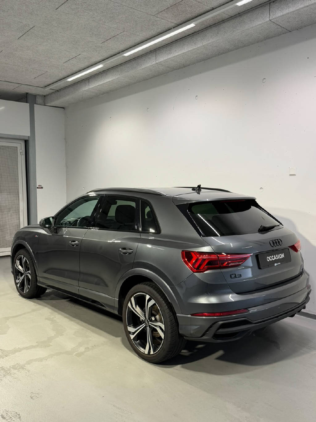 AUDI Q3 1.5 35 TFSI S line S-Tronic-image-3