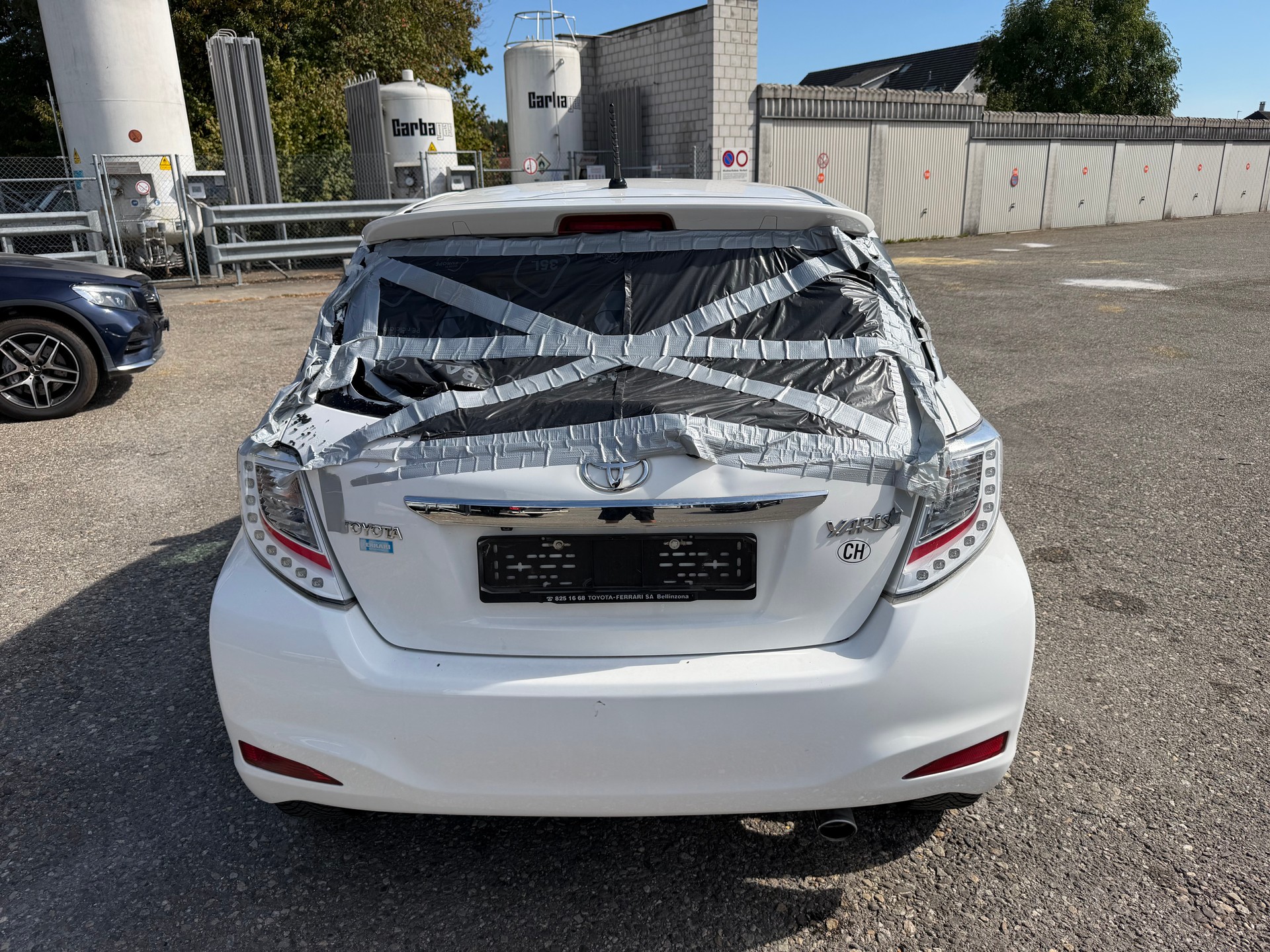 TOYOTA Yaris 1.33 Luna-image-7