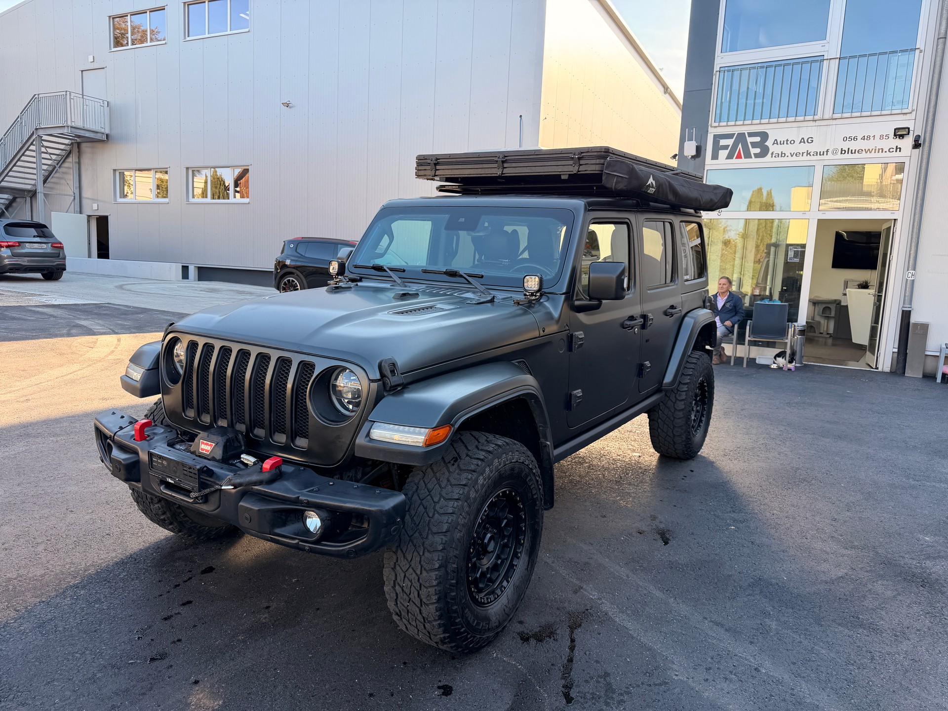 JEEP Wrangler 2.2MJ Unlimited Sahara Automatic-image-2