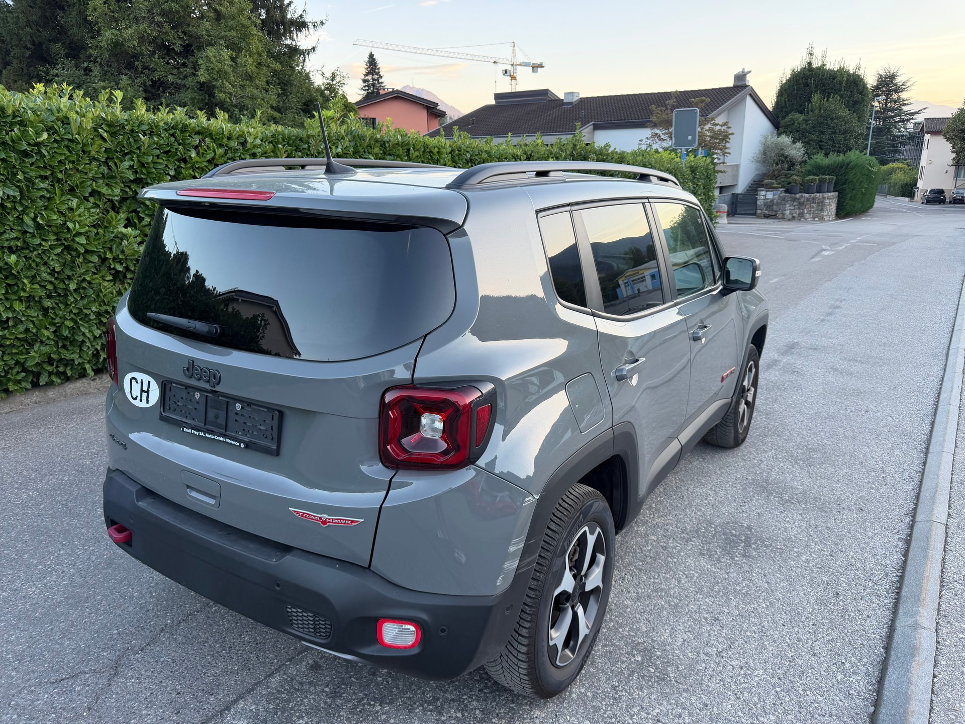 JEEP Renegade 2.0 MJ Trailhawk AWD + Low Range 9ATX-image-3