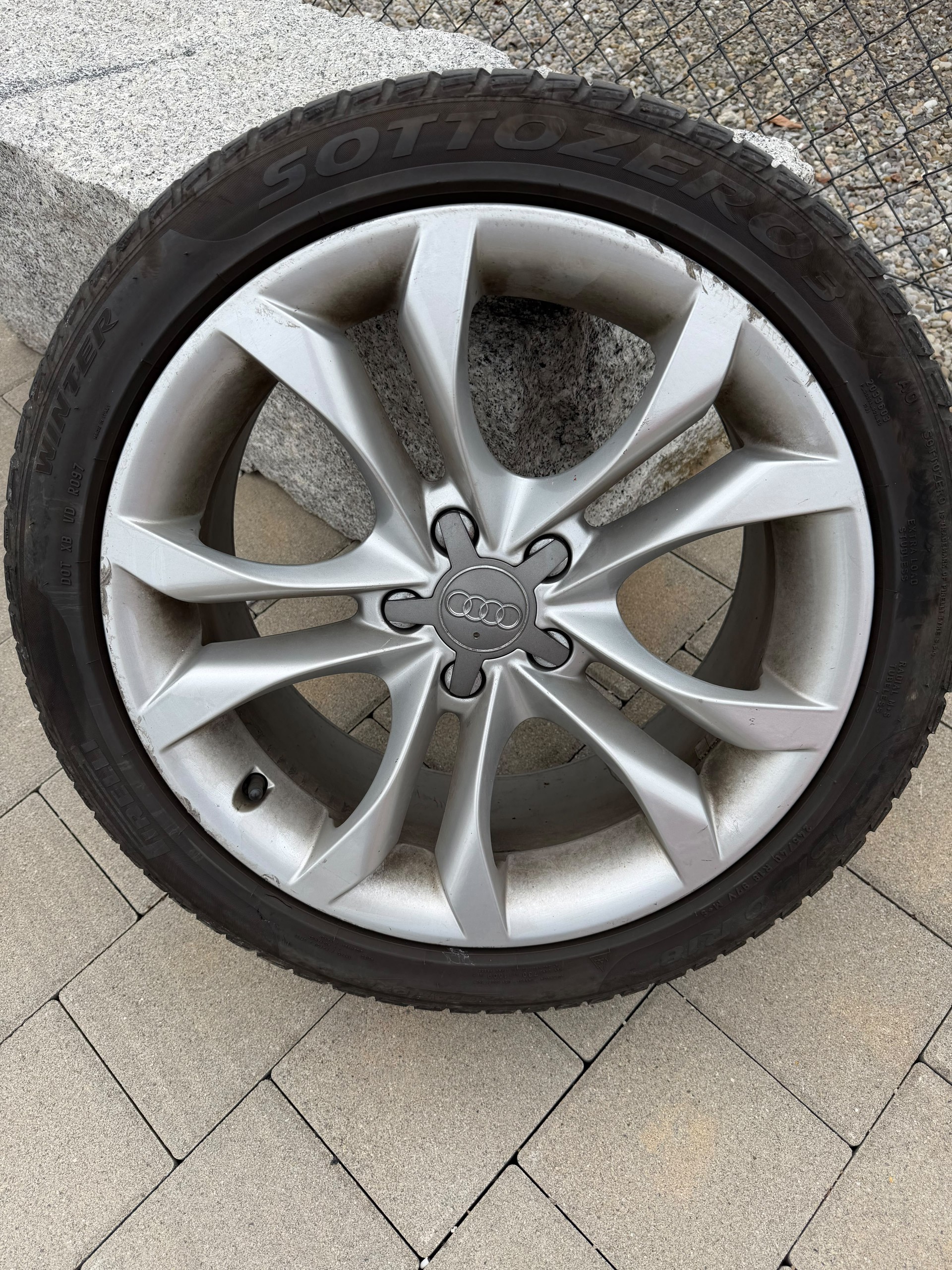 AUDI S5 Cabrio 3.0 TFSI quattro S-tronic-image-10
