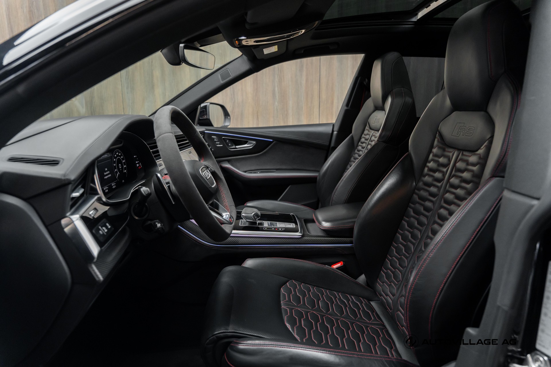 AUDI RSQ8 quattro tiptronic-image-4