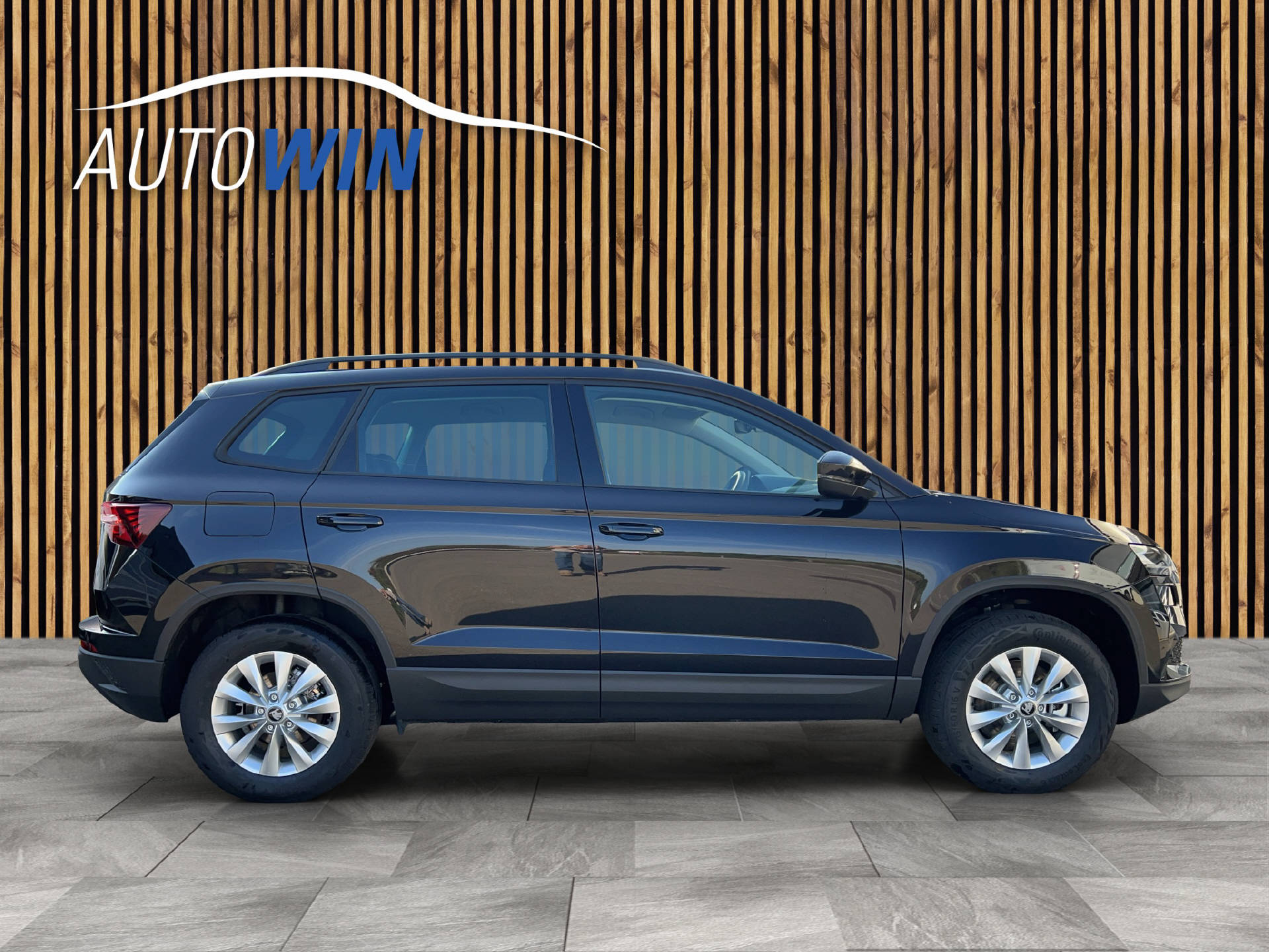 SKODA Karoq 1.5 TSI Selection DSG-image-6
