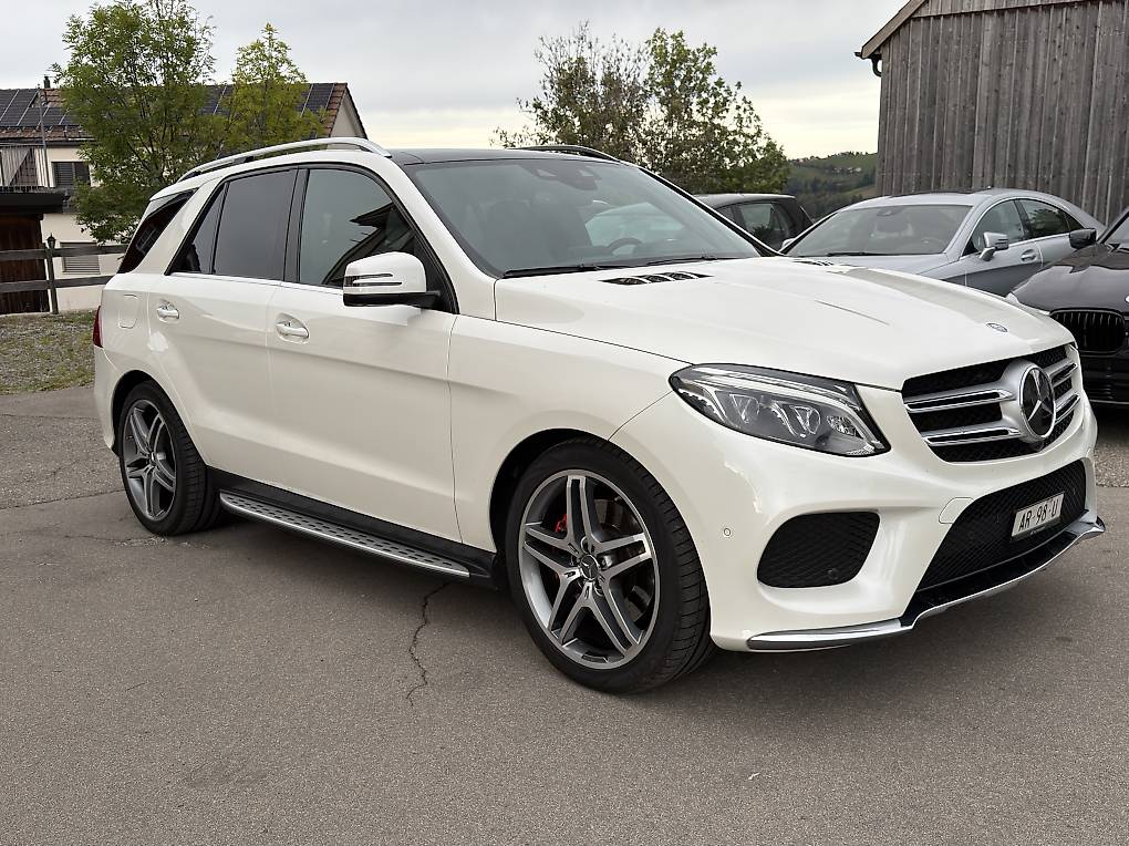 MERCEDES-BENZ GLE 500 Executive 4Matic 9G-Tronic-image-1