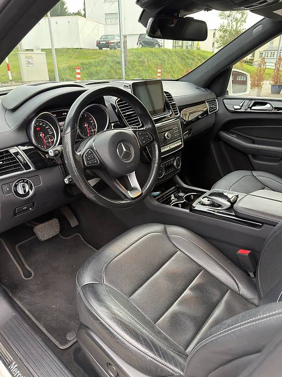 MERCEDES-BENZ GLE 500 Executive 4Matic 9G-Tronic-image-4