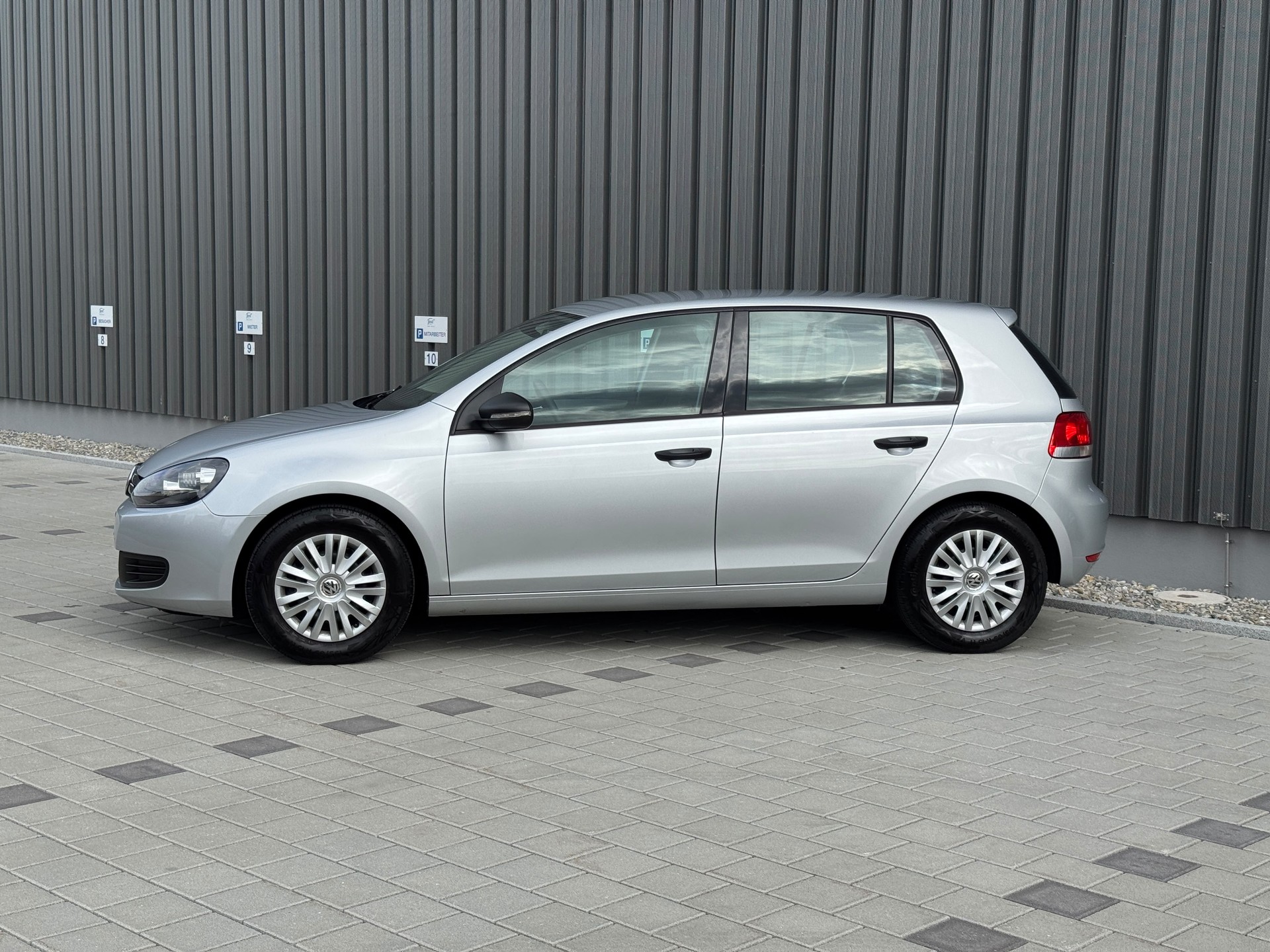 VW Golf 1.2 TSI Trendline-image-4