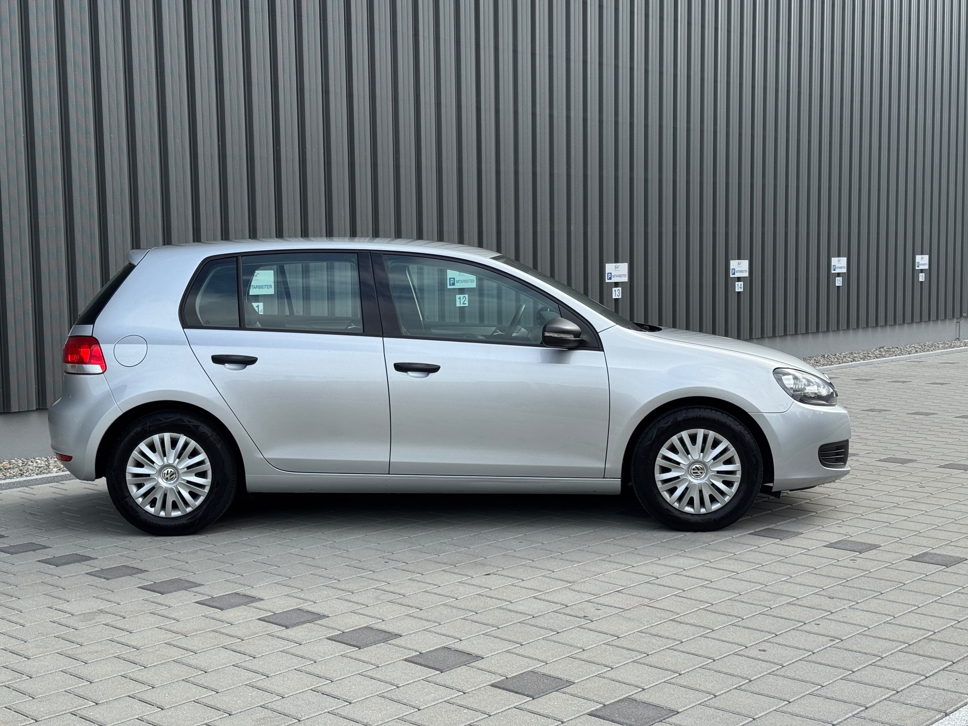 VW Golf 1.2 TSI Trendline-image-10