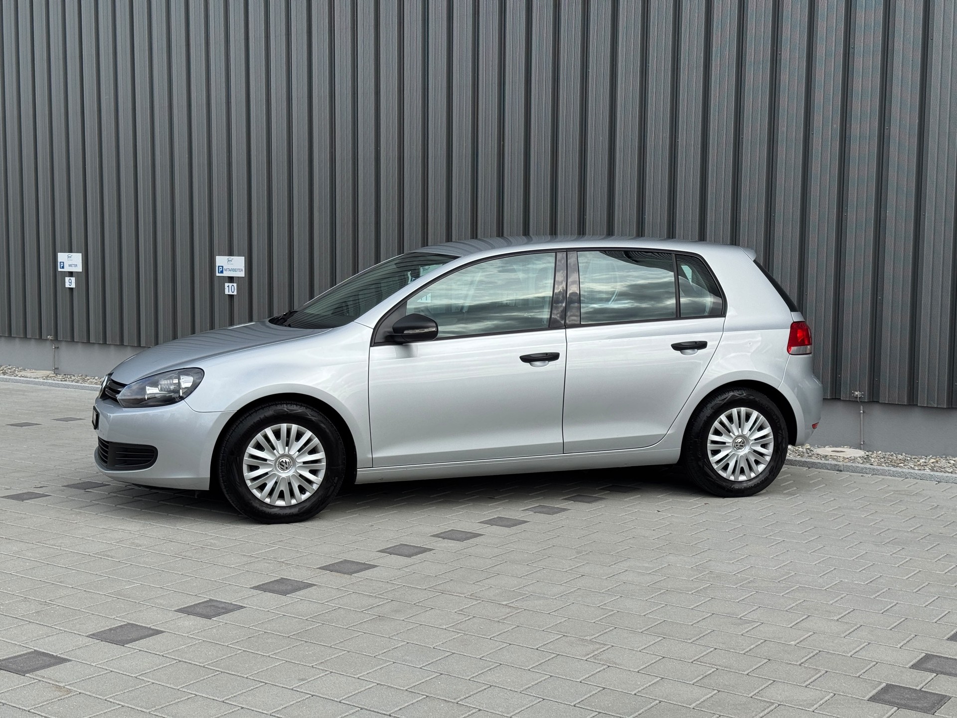 VW Golf 1.2 TSI Trendline-image-3
