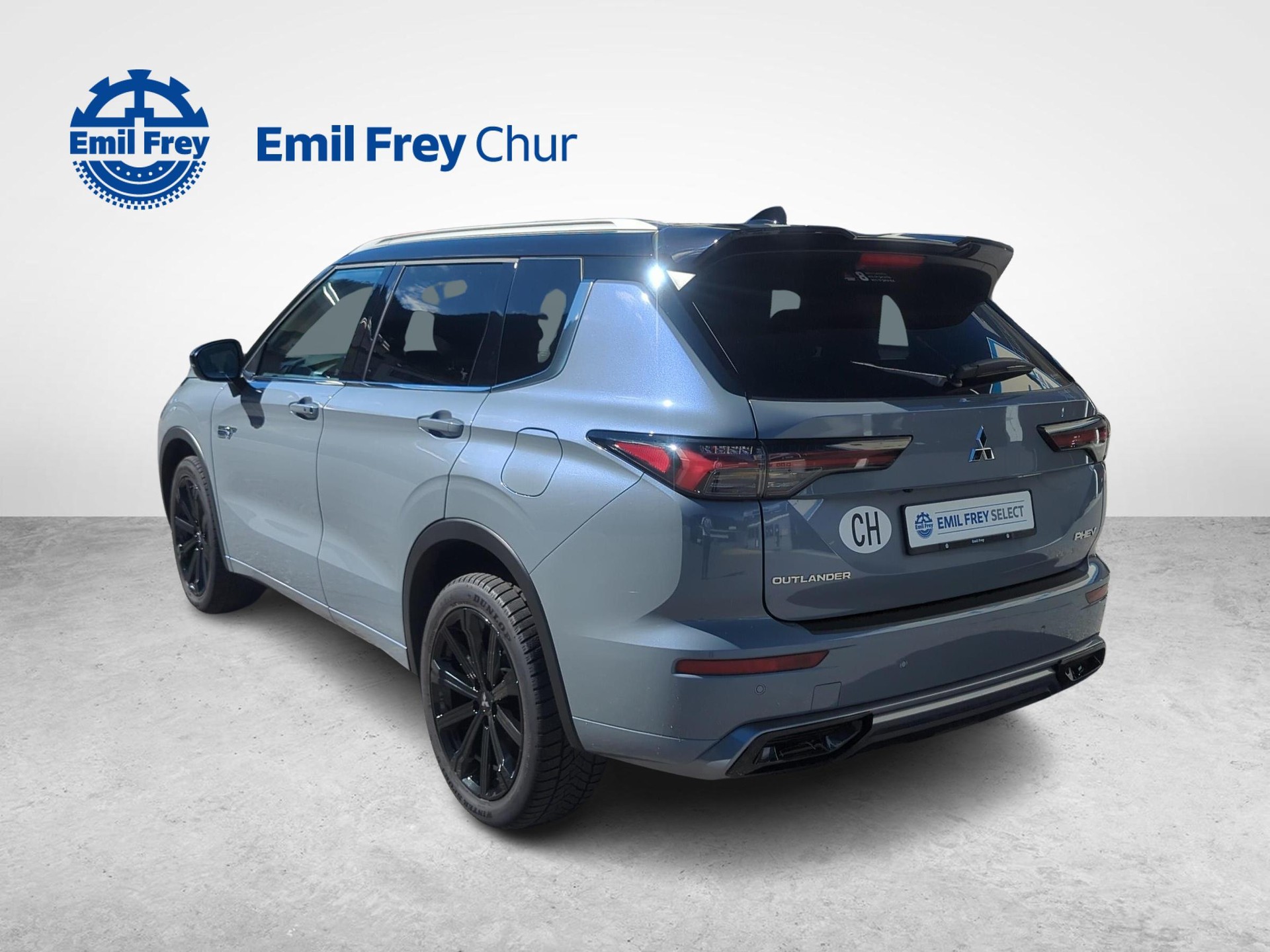 MITSUBISHI Outlander 2.4 PHEV Instyle 4x4-image-3