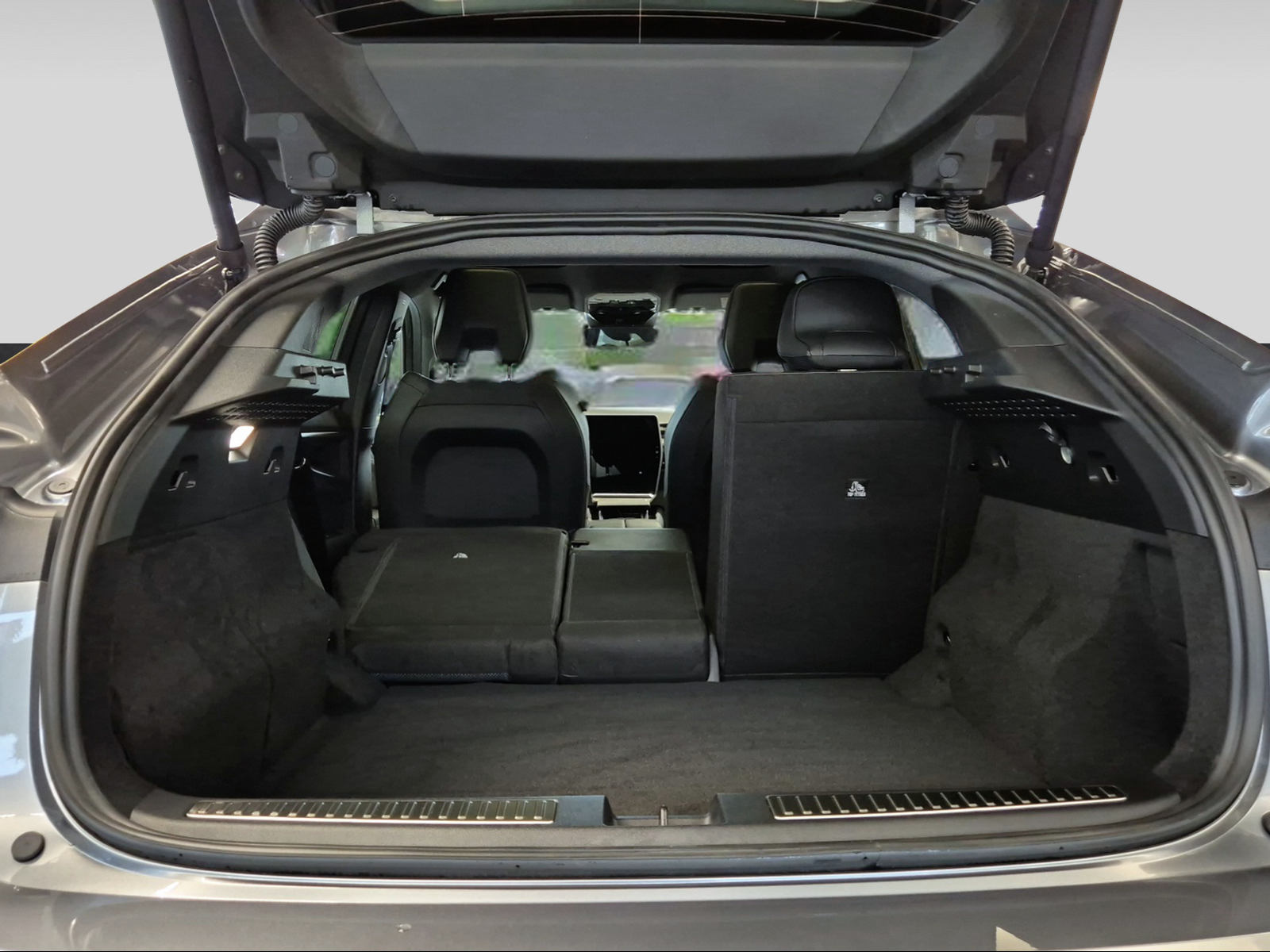 RENAULT Rafale Atelier Alpine Plug-In 300 4x4-image-6
