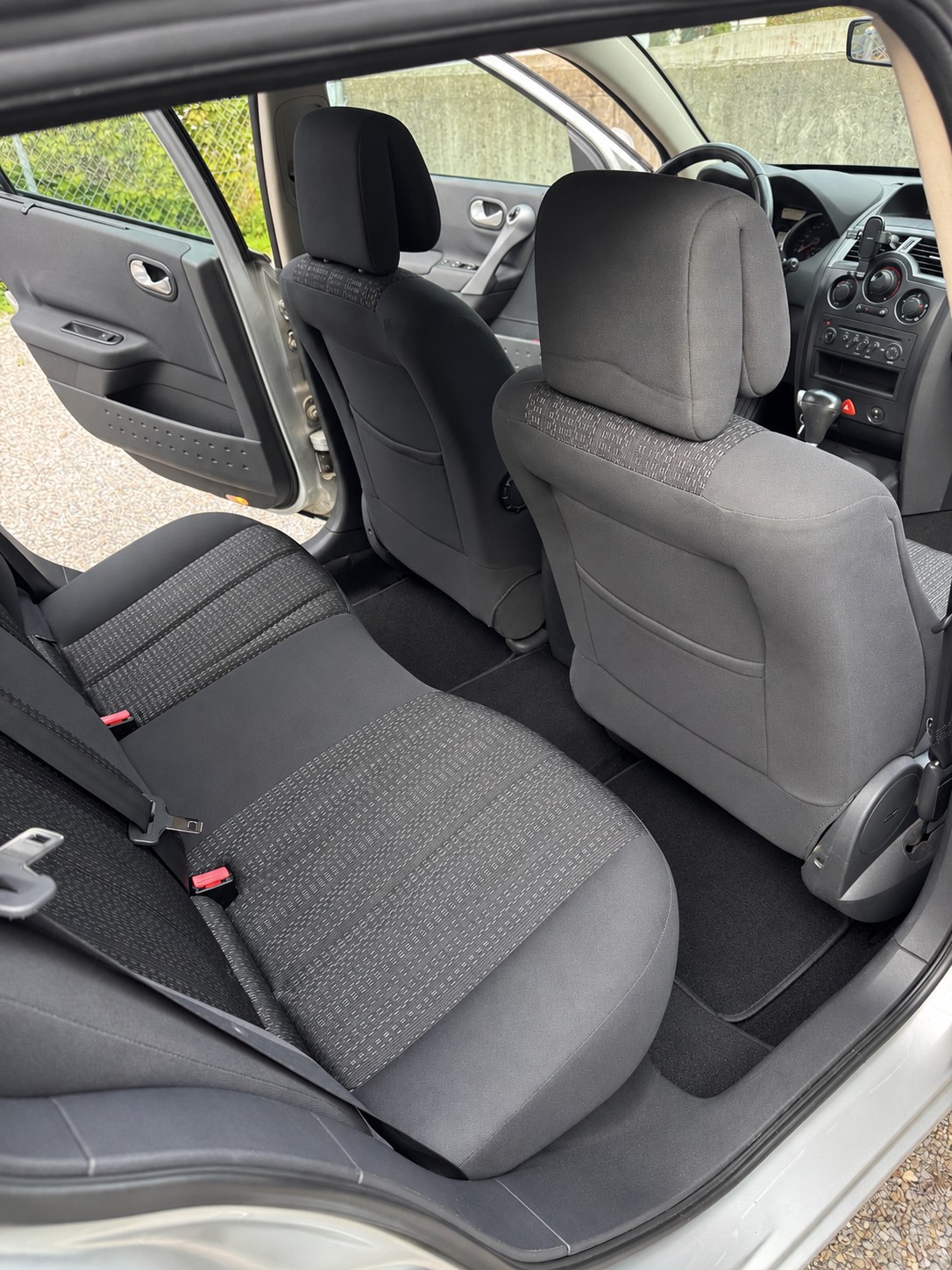 RENAULT 2.0 16V Business-image-4