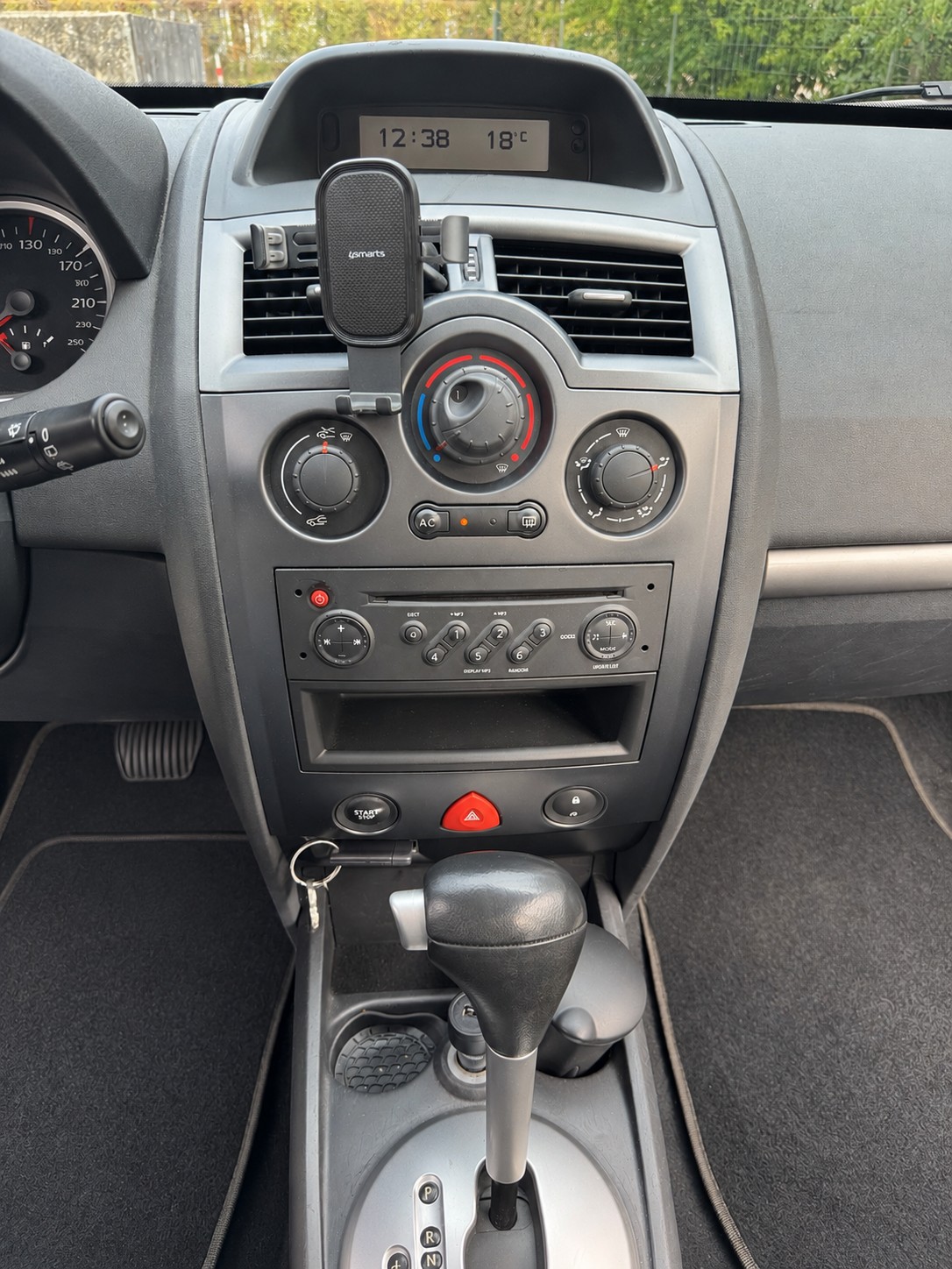 RENAULT 2.0 16V Business-image-5
