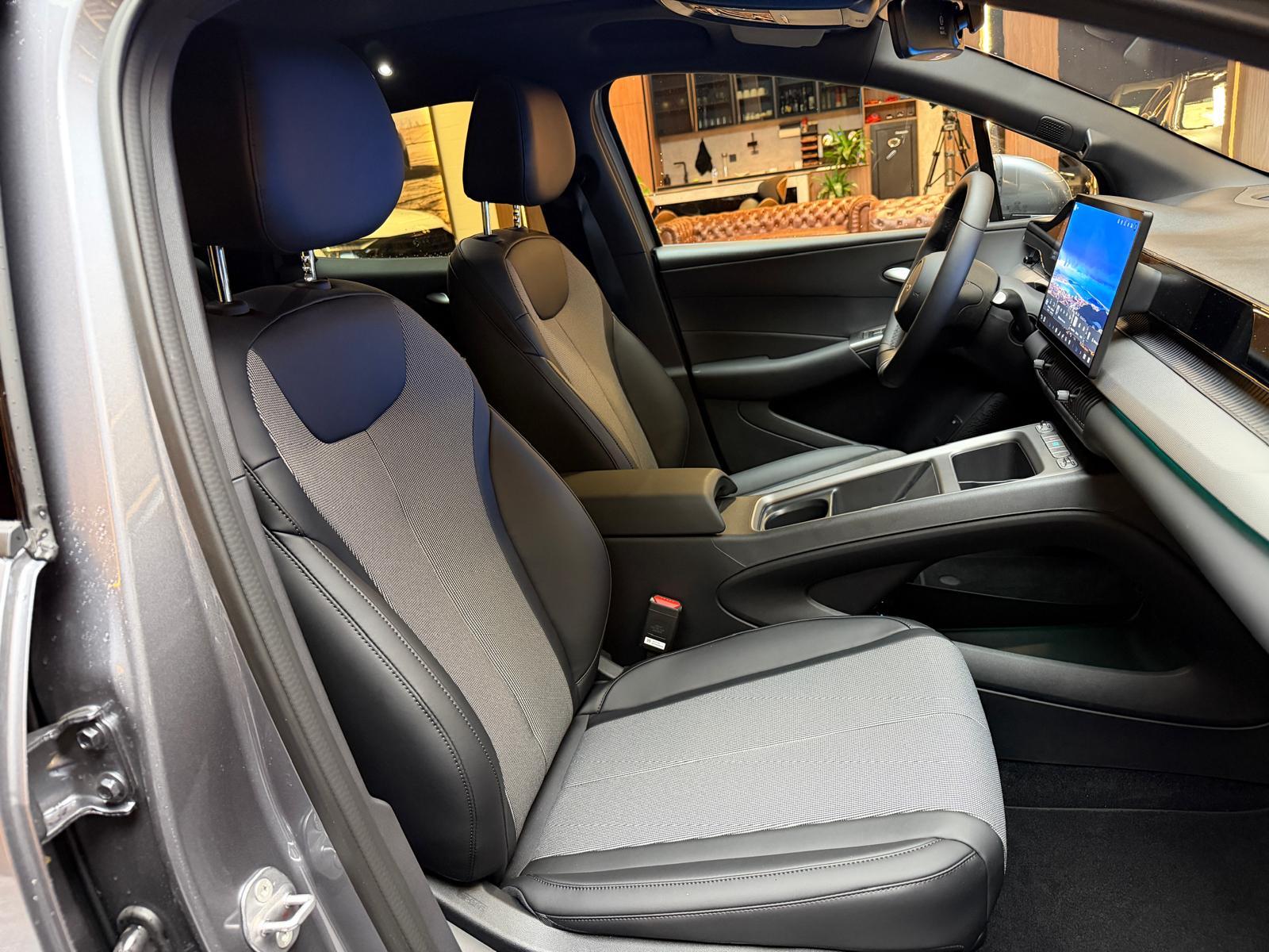 BYD Dolphin G DM-i Comfort-image-14