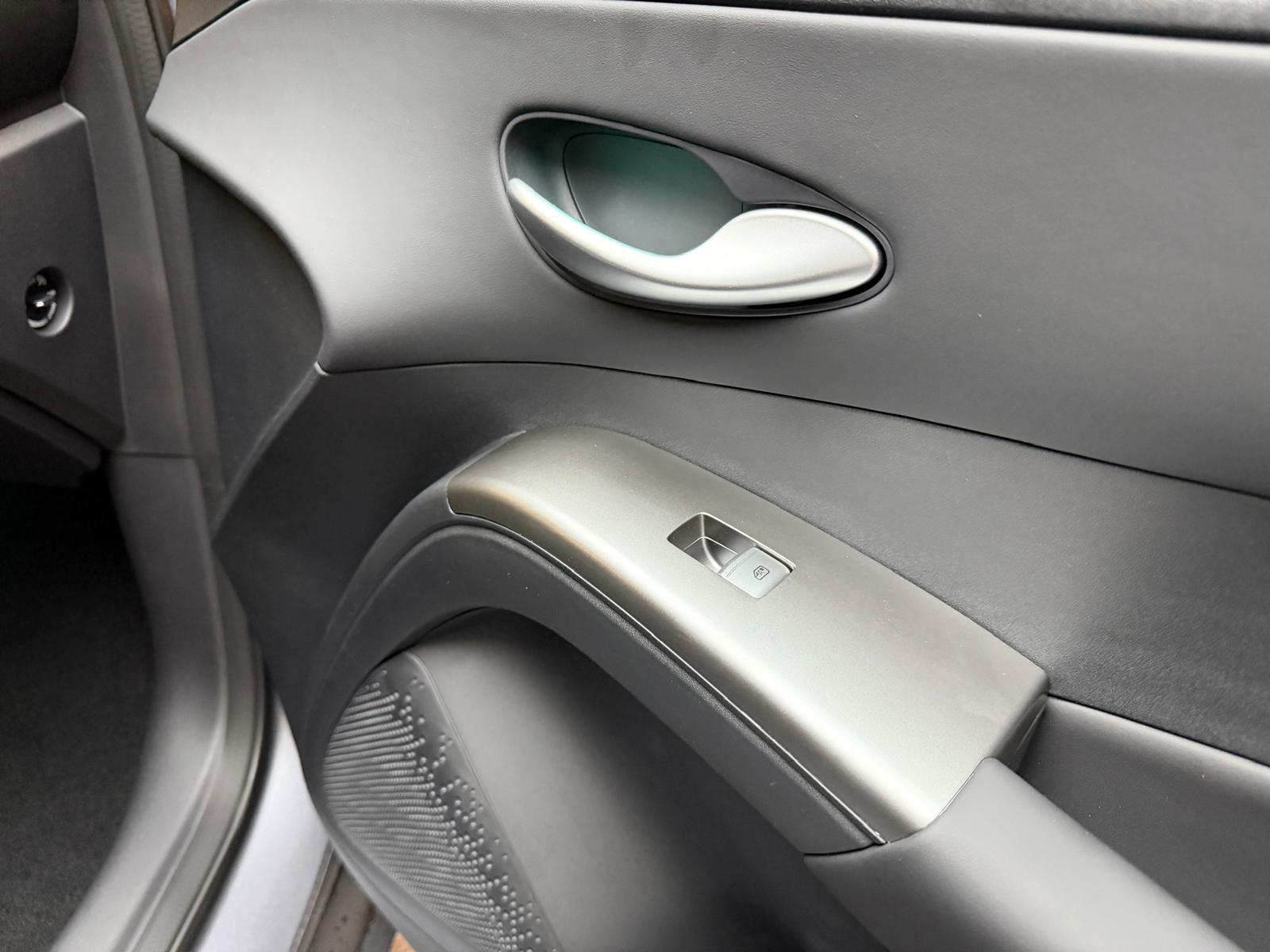 BYD Dolphin G DM-i Comfort-image-21