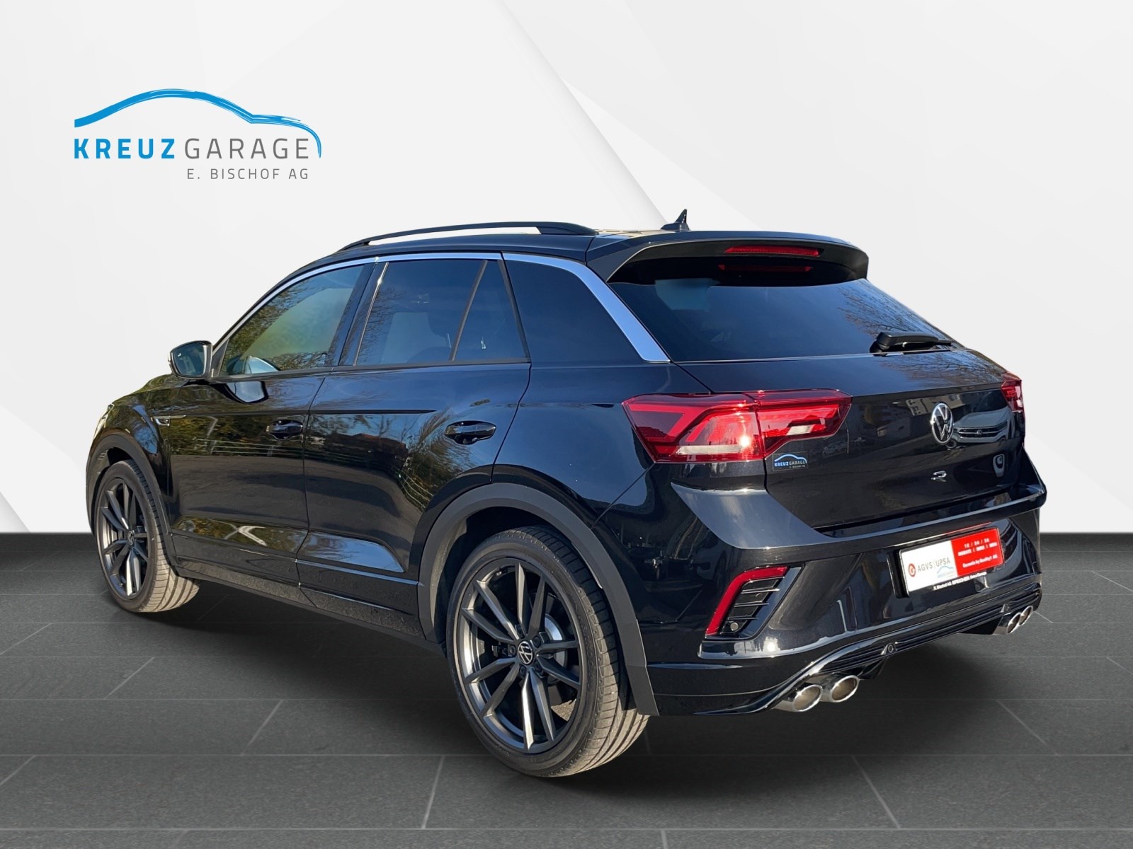 VW T-Roc 2.0 TSI R DSG 4Motion-image-6