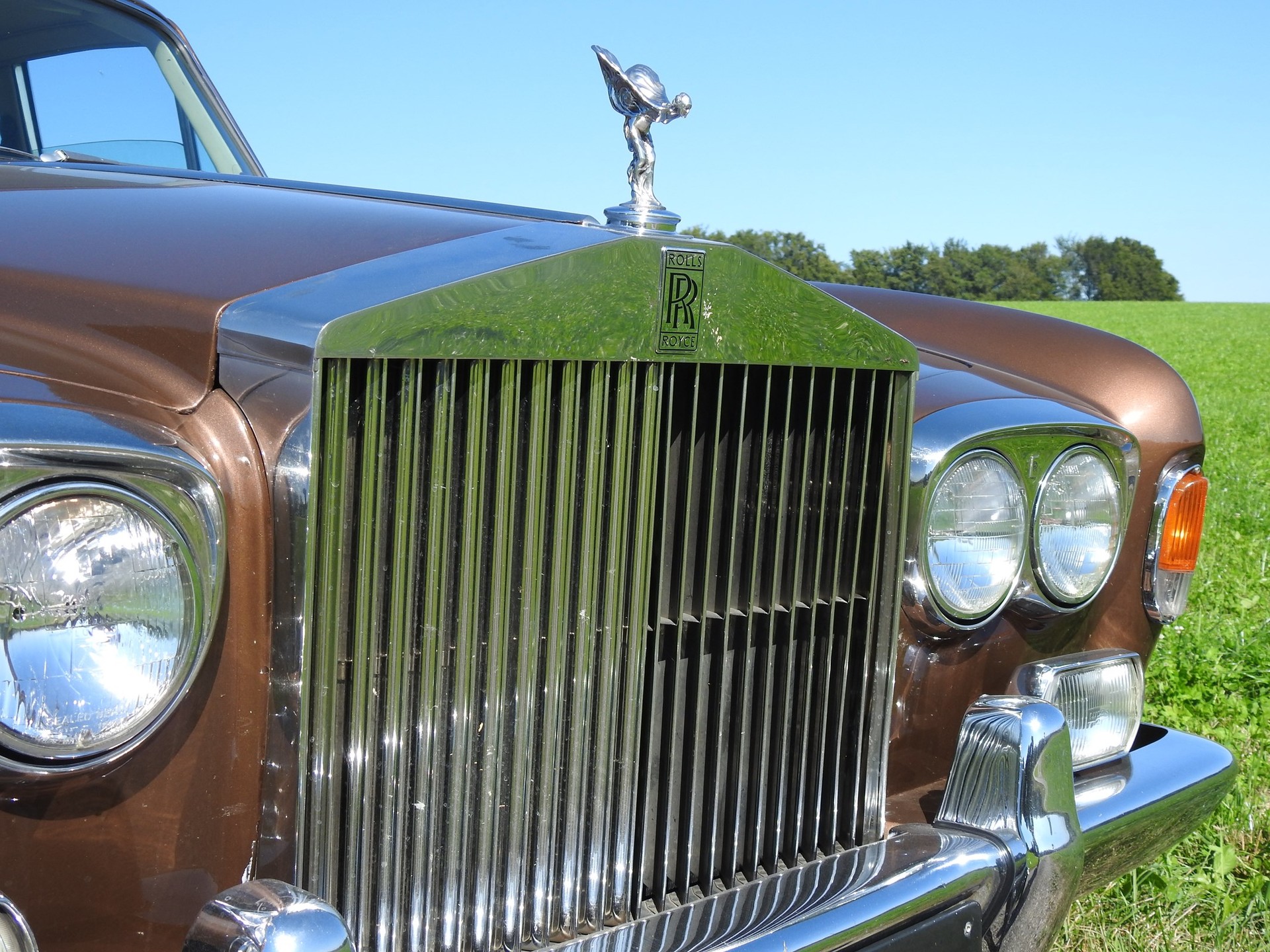ROLLS-ROYCE Silver Shadow-image-2