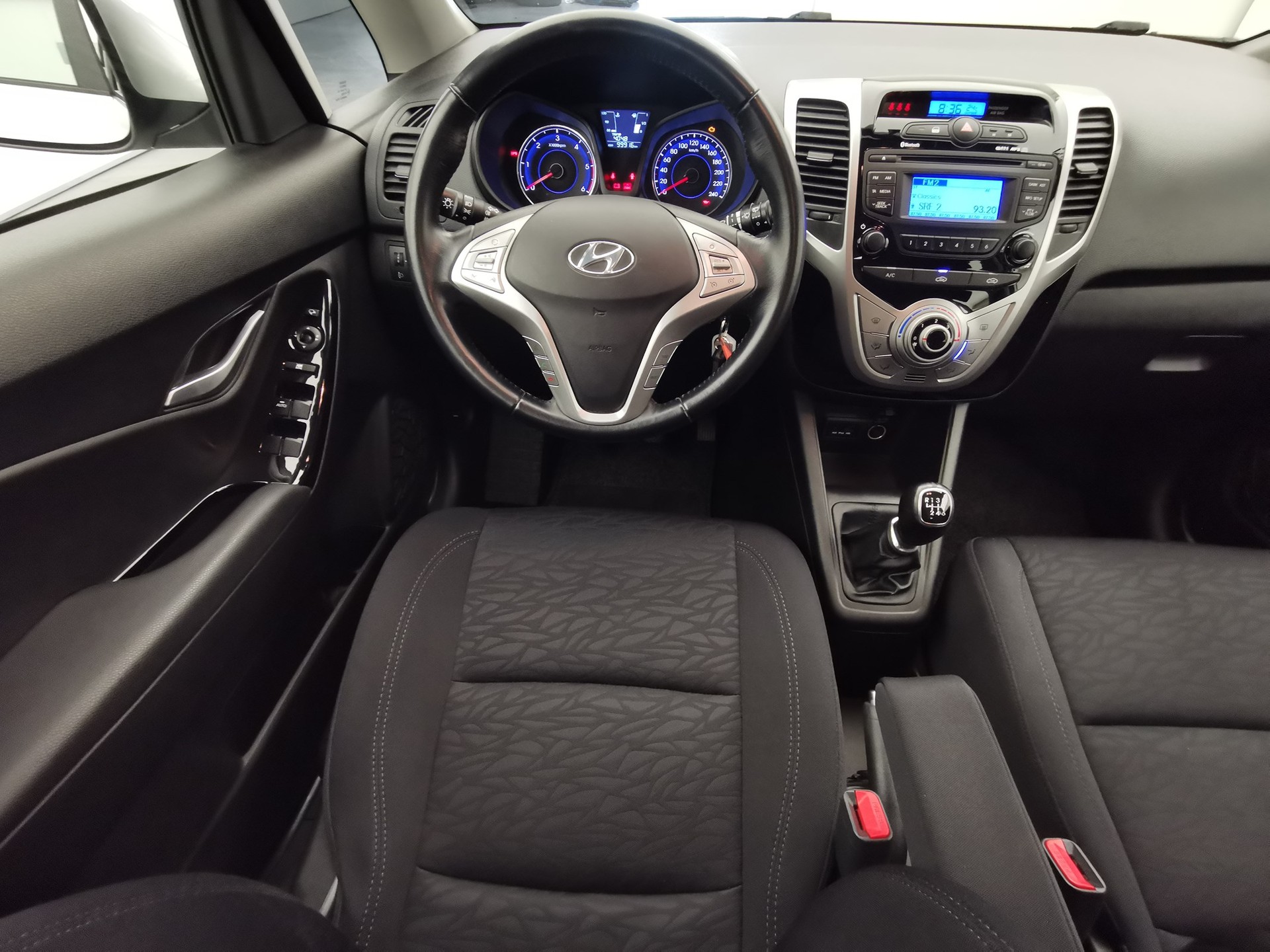 HYUNDAI IX20 1.4 CRDI style-image-10