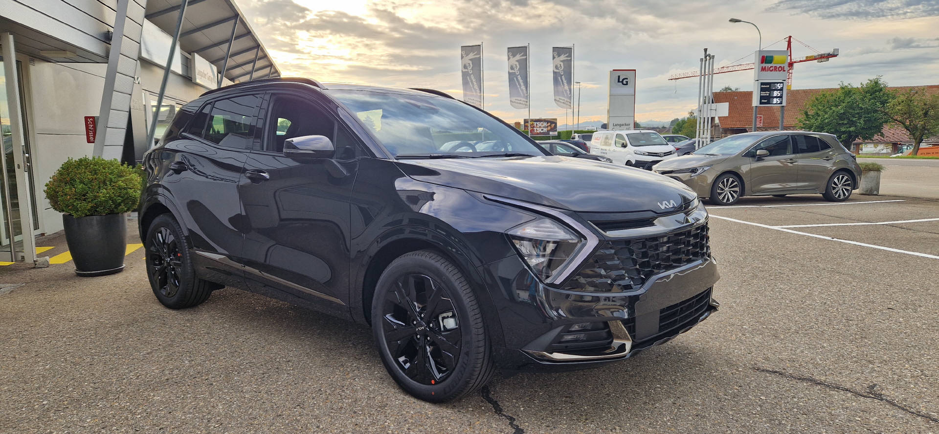 KIA Sportage 1.6 T-GDi PHEV Anniversary-image-14