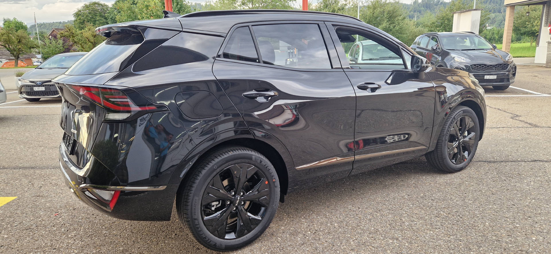 KIA Sportage 1.6 T-GDi PHEV Anniversary-image-13