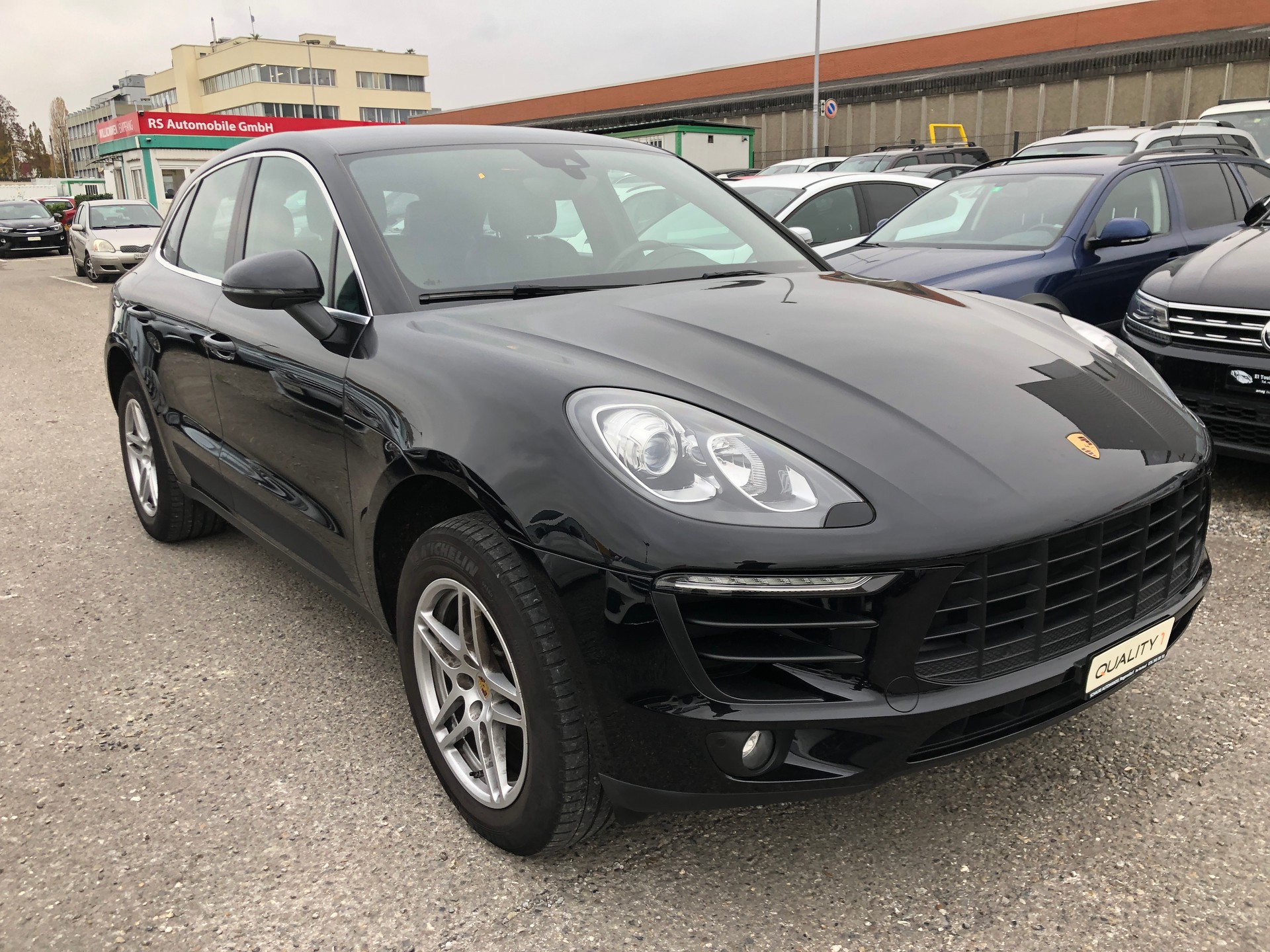 PORSCHE Macan PDK-image-2