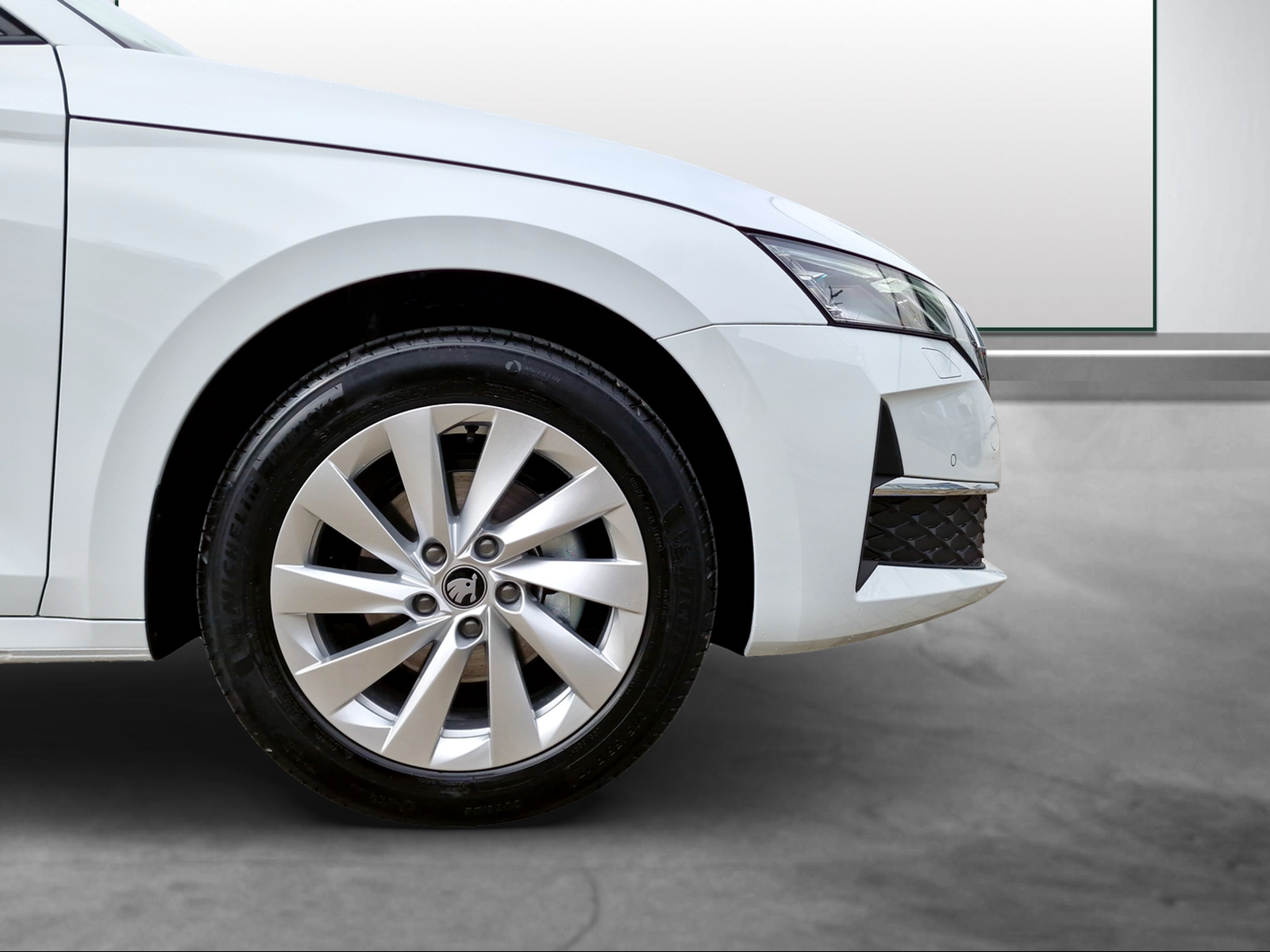 SKODA Octavia Combi 2.0 TDI DSG Selection-image-14