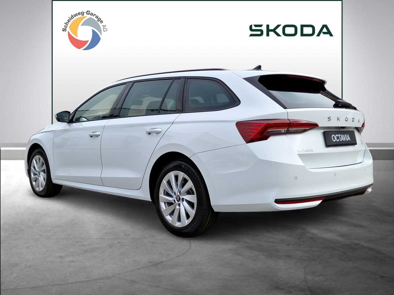 SKODA Octavia Combi 2.0 TDI DSG Selection-image-12