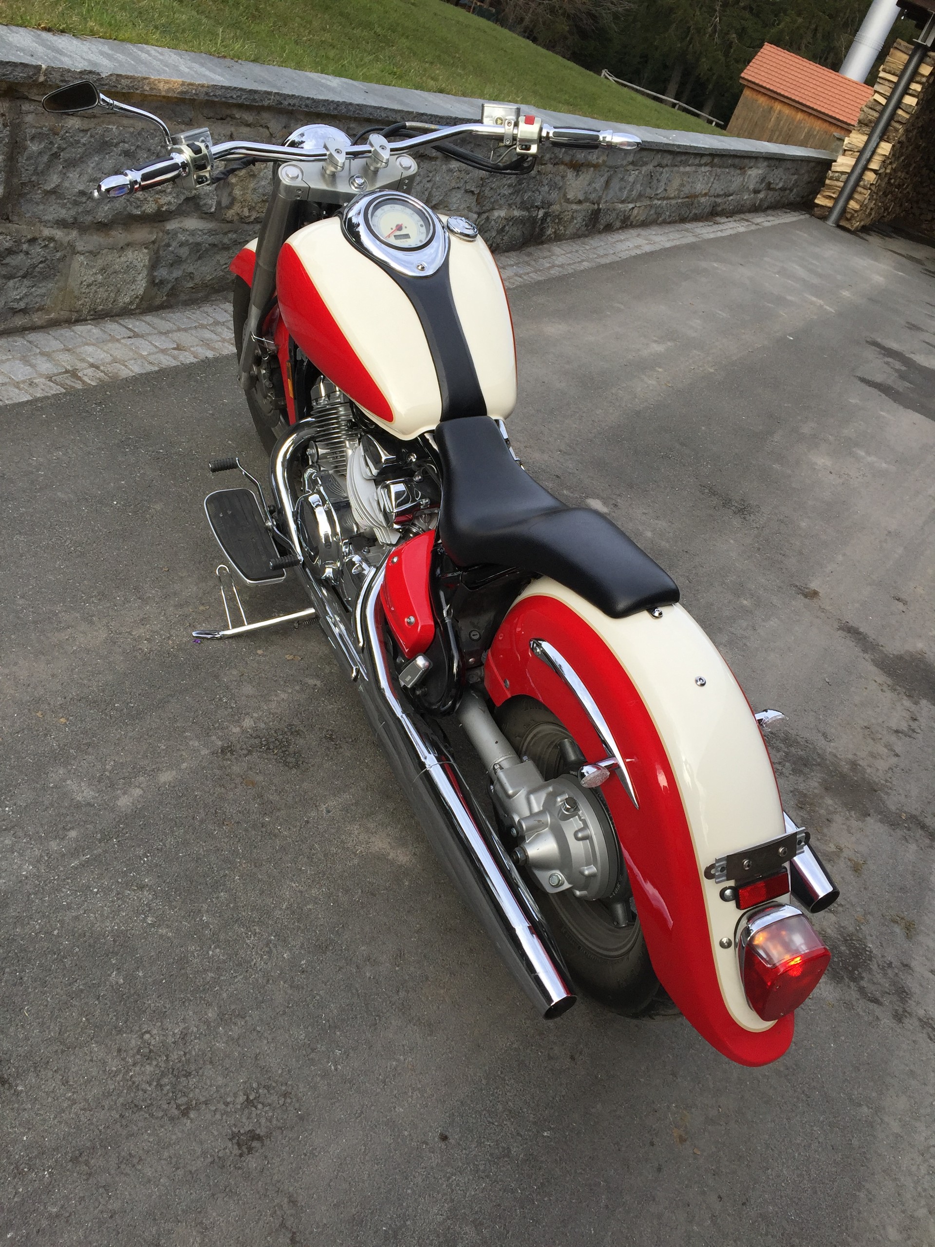 YAMAHA XVZ 1300-image-7