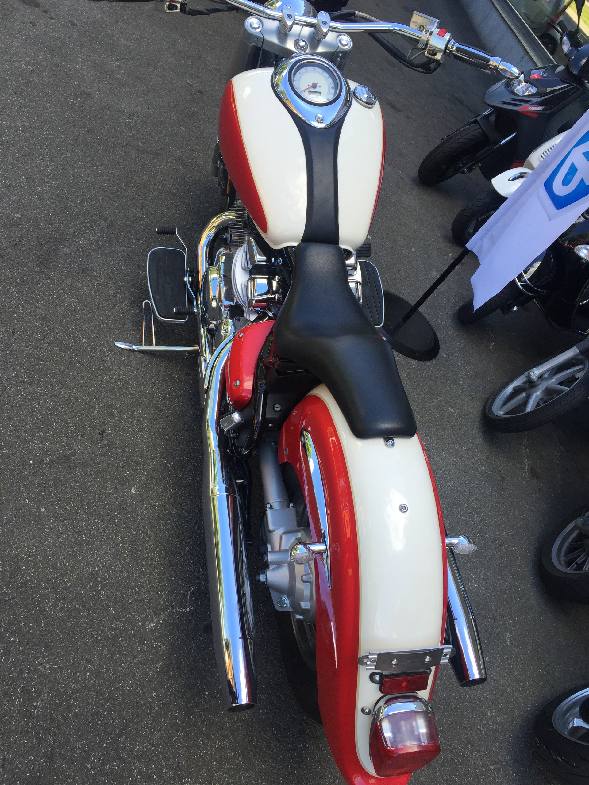 YAMAHA XVZ 1300-image-5